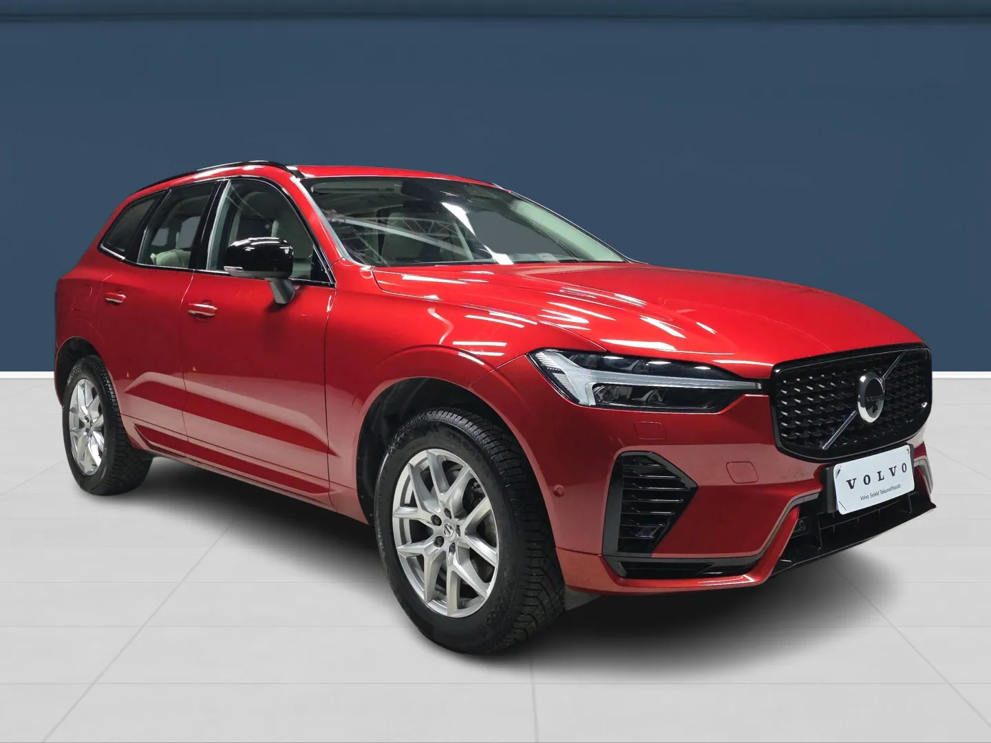 Autokuva 3 - YLX-186