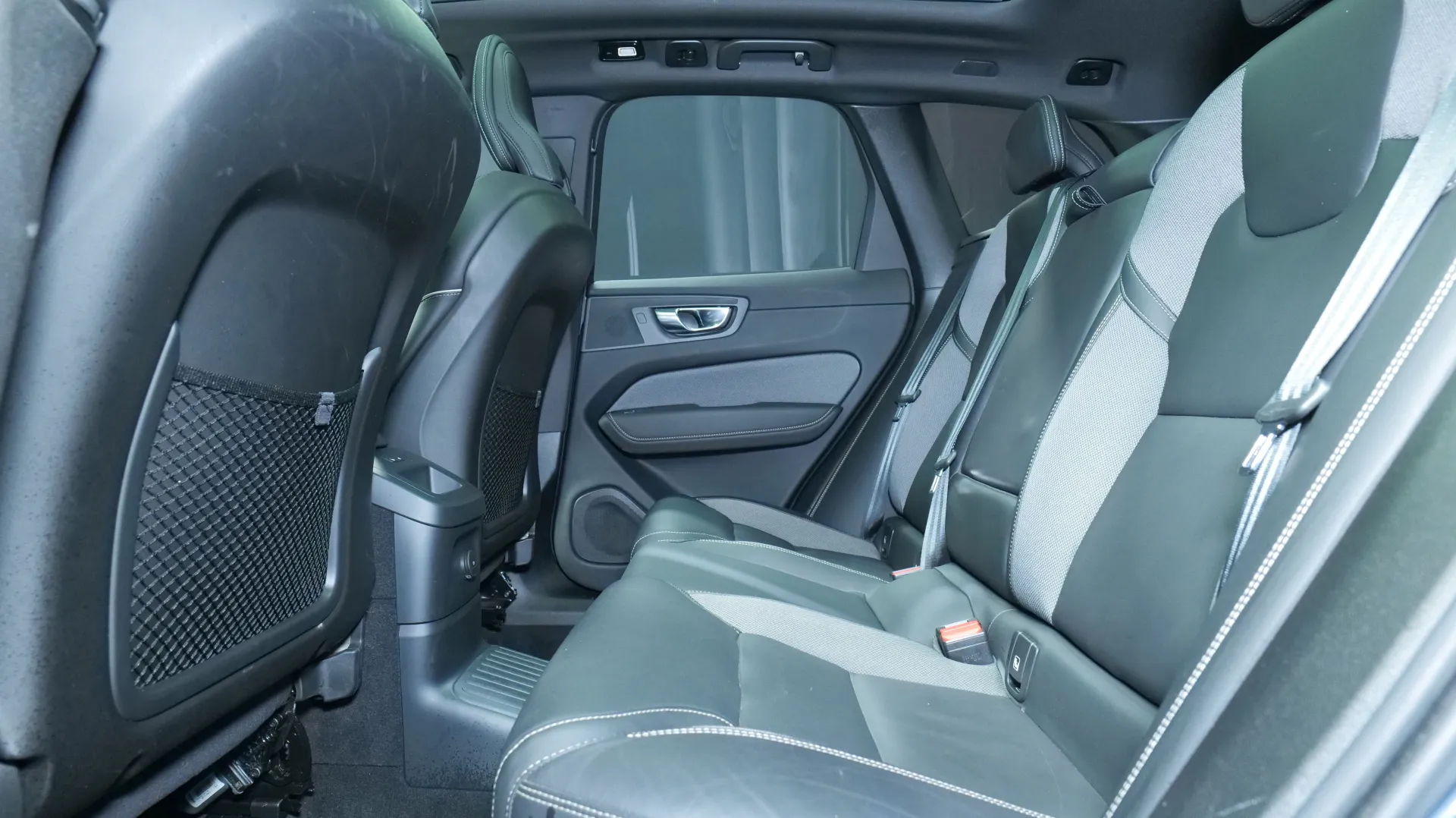 Autokuva 15 - YLX-188