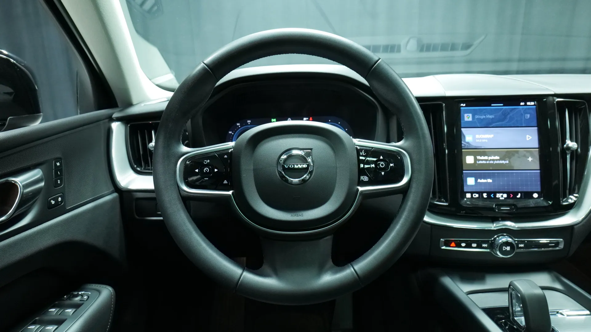 Autokuva 14 - YLX-199