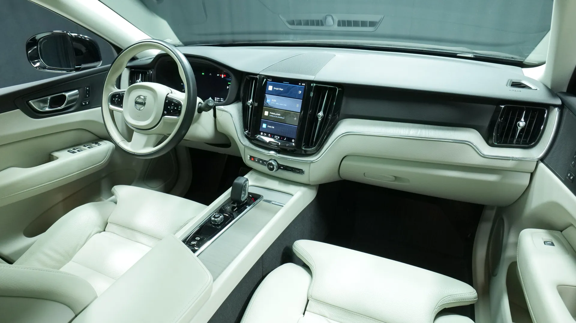 Autokuva 18 - YLX-202