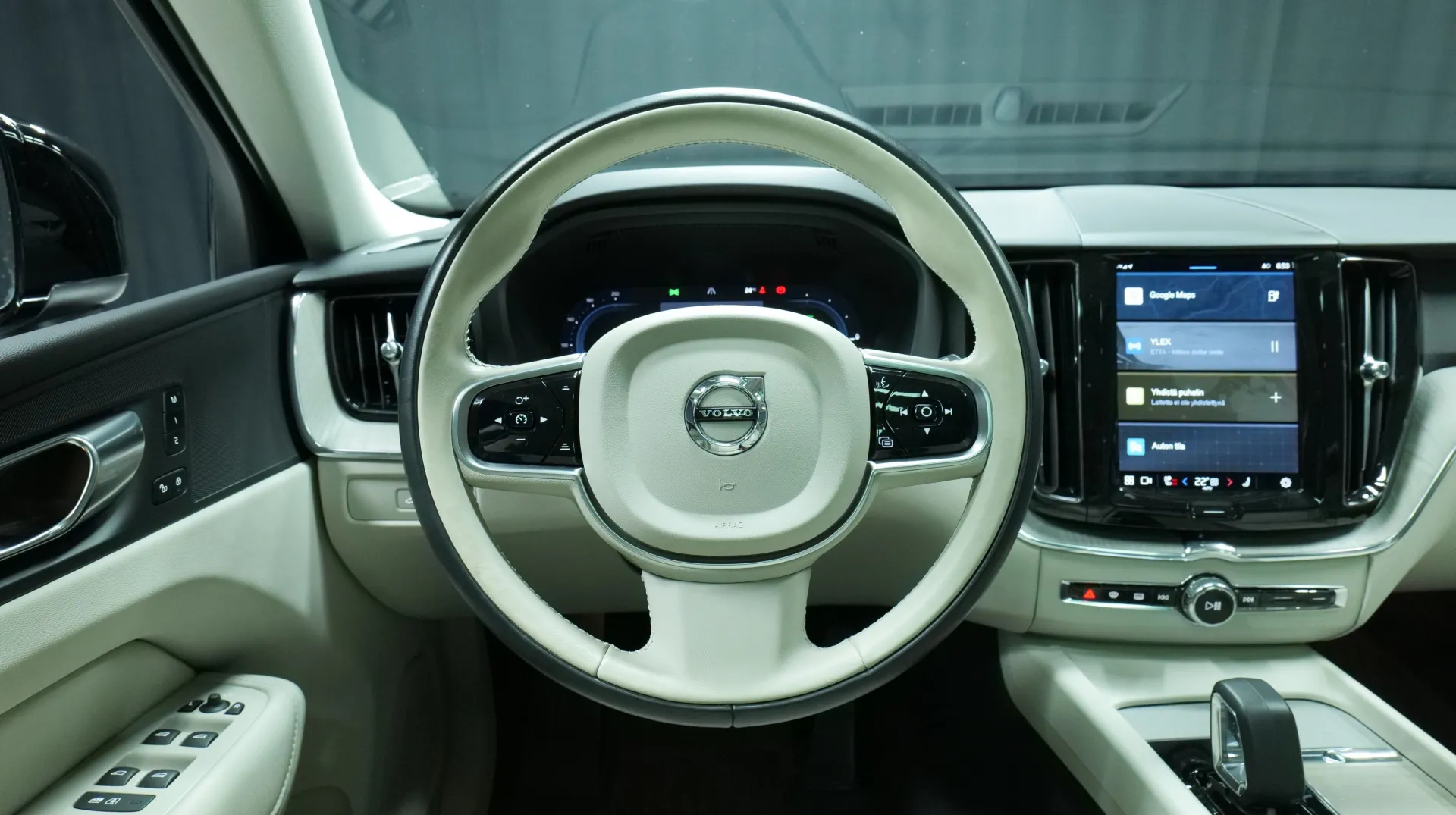 Autokuva 14 - YLX-202