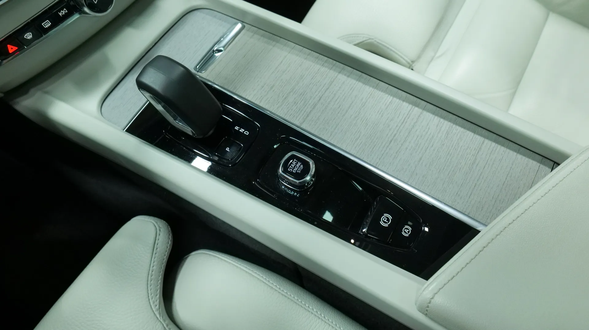 Autokuva 9 - YLX-202