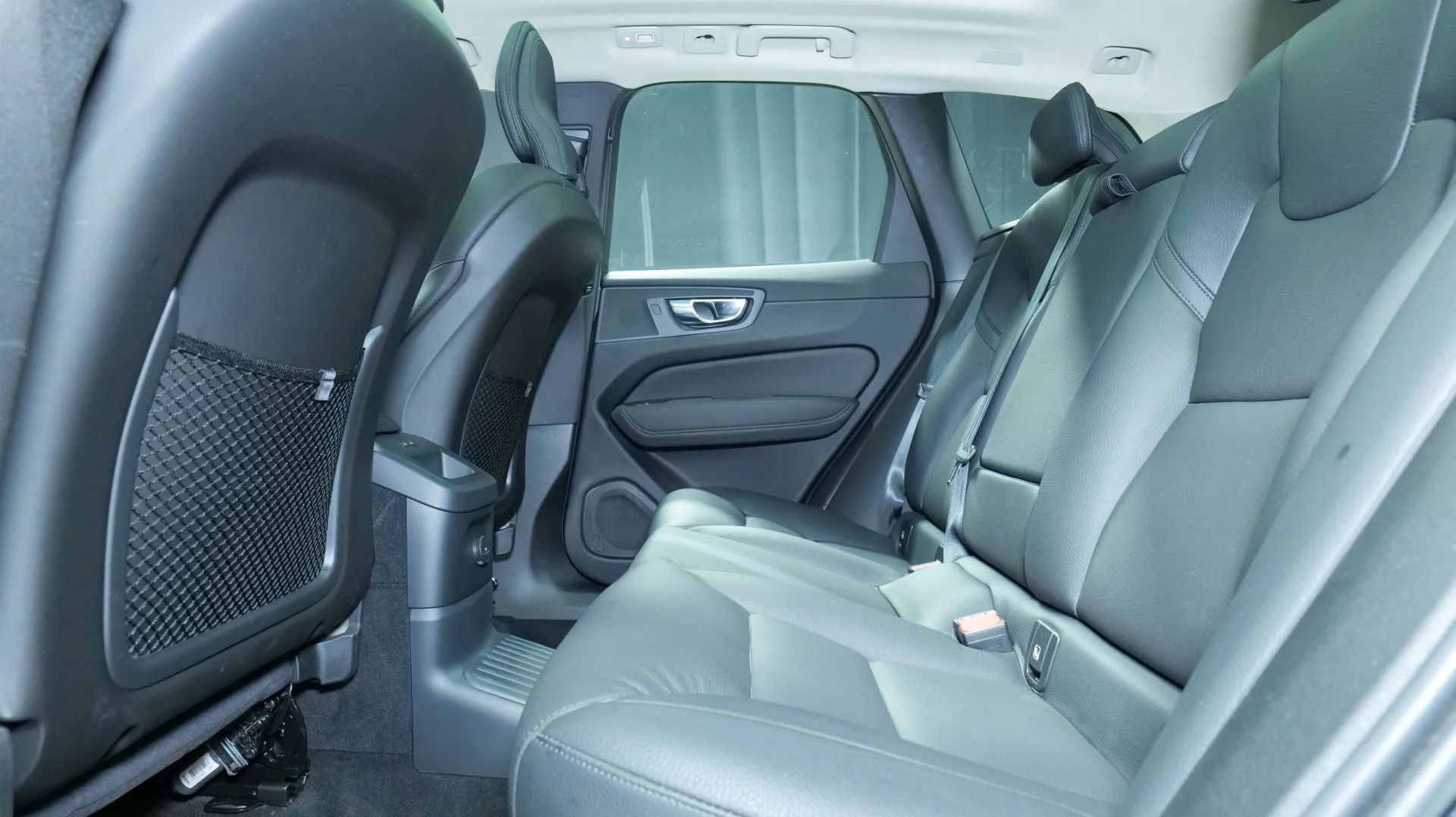 Autokuva 15 - YLX-207