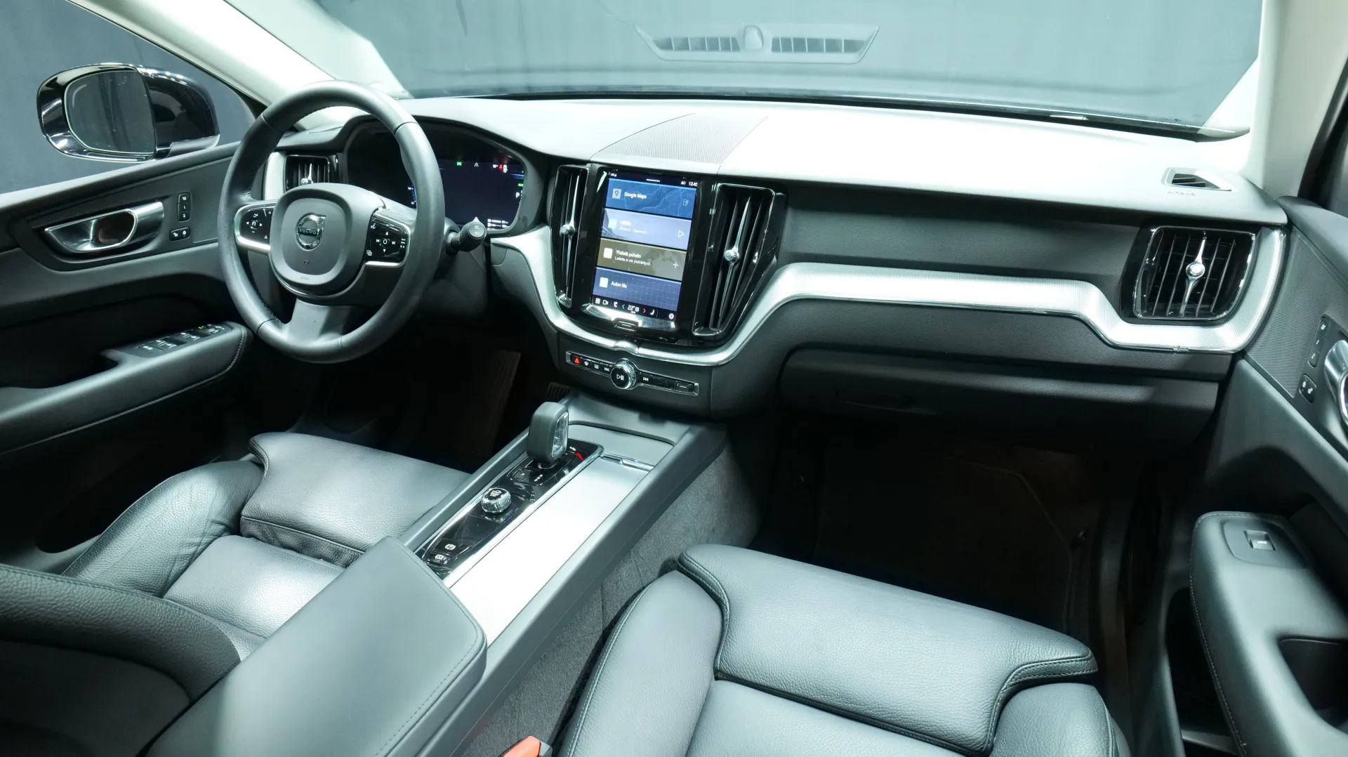 Autokuva 18 - YLX-207