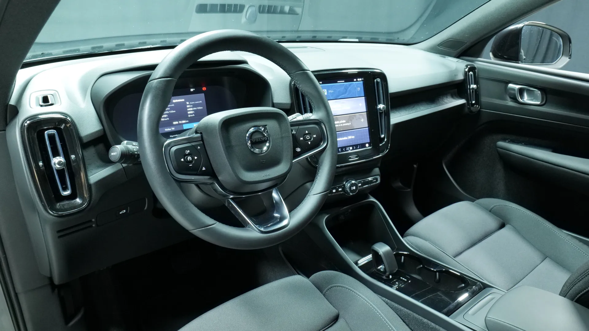 Autokuva 11 - YLZ-816