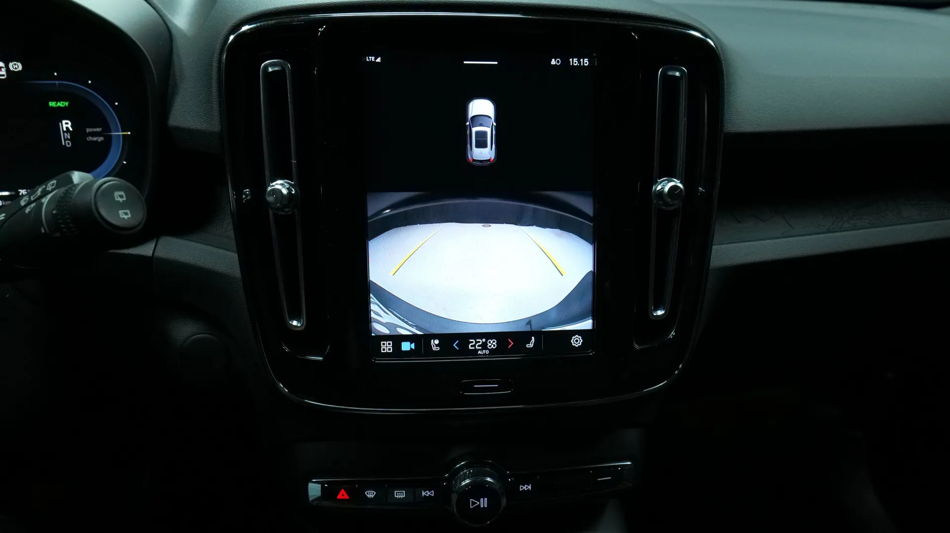 Autokuva 7 - YLZ-816