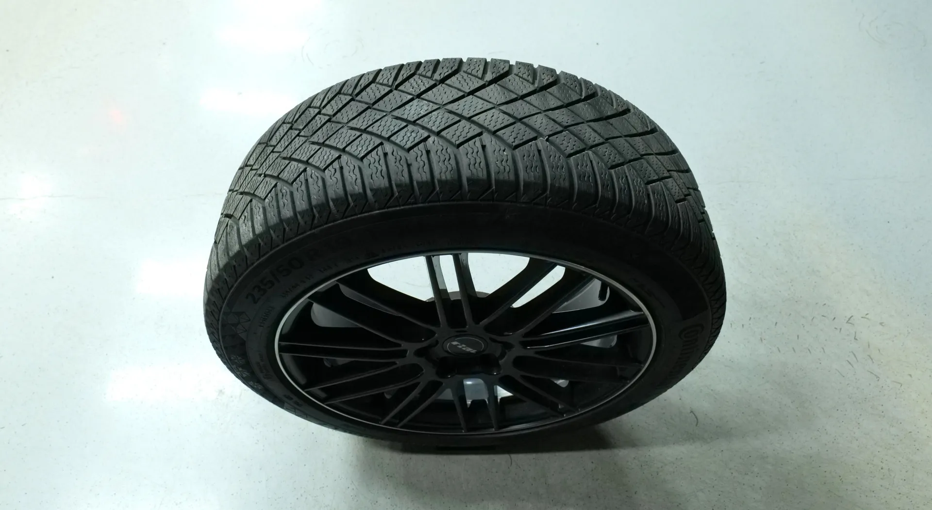 Autokuva 19 - YLZ-816