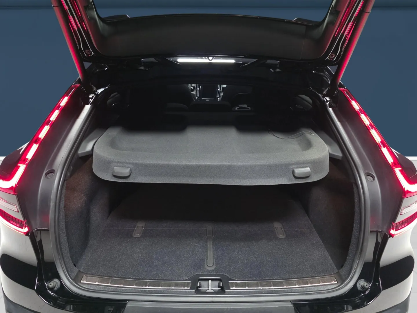 Autokuva 11 - YLZ-822