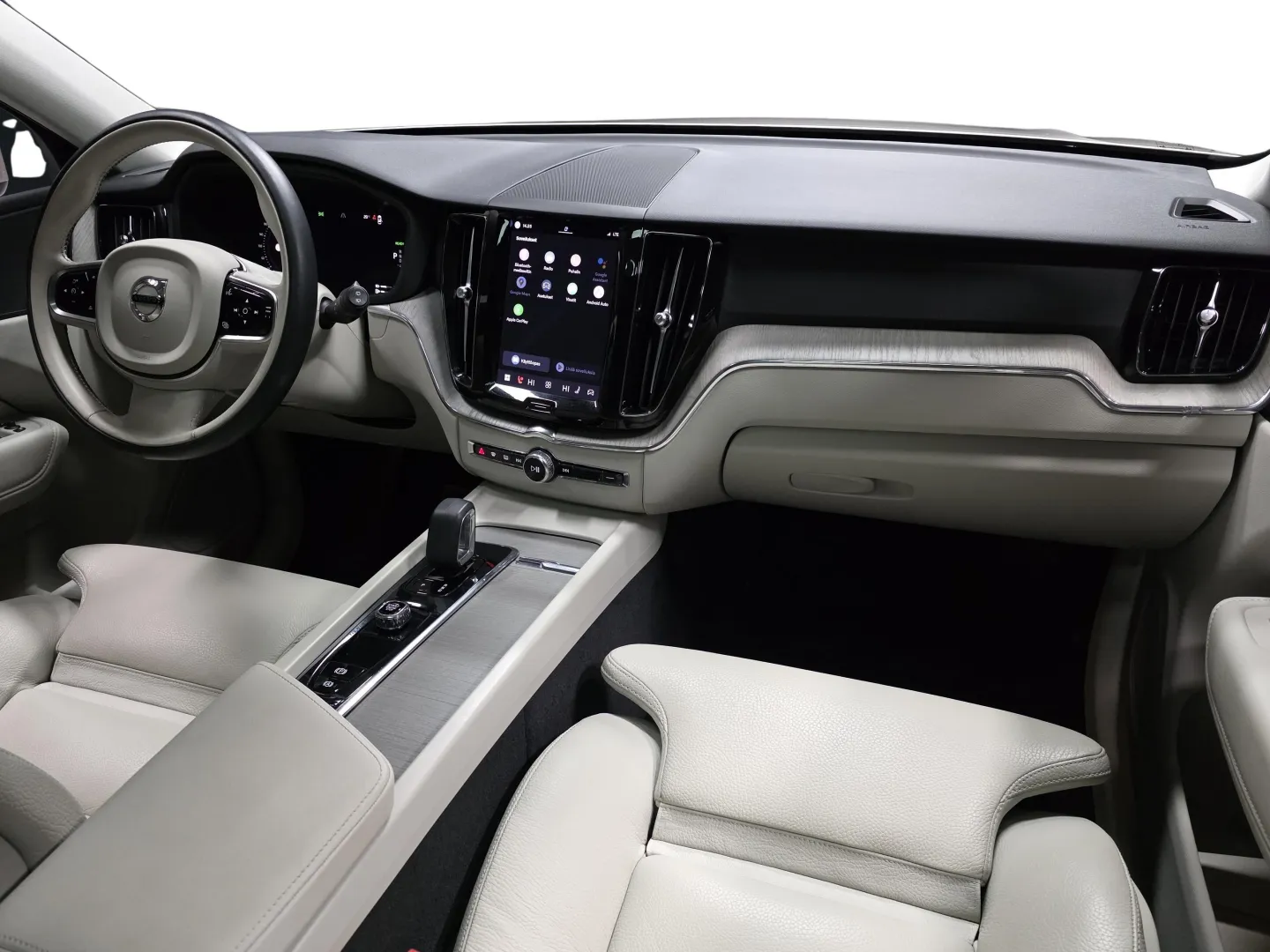 Autokuva 17 - YMA-946