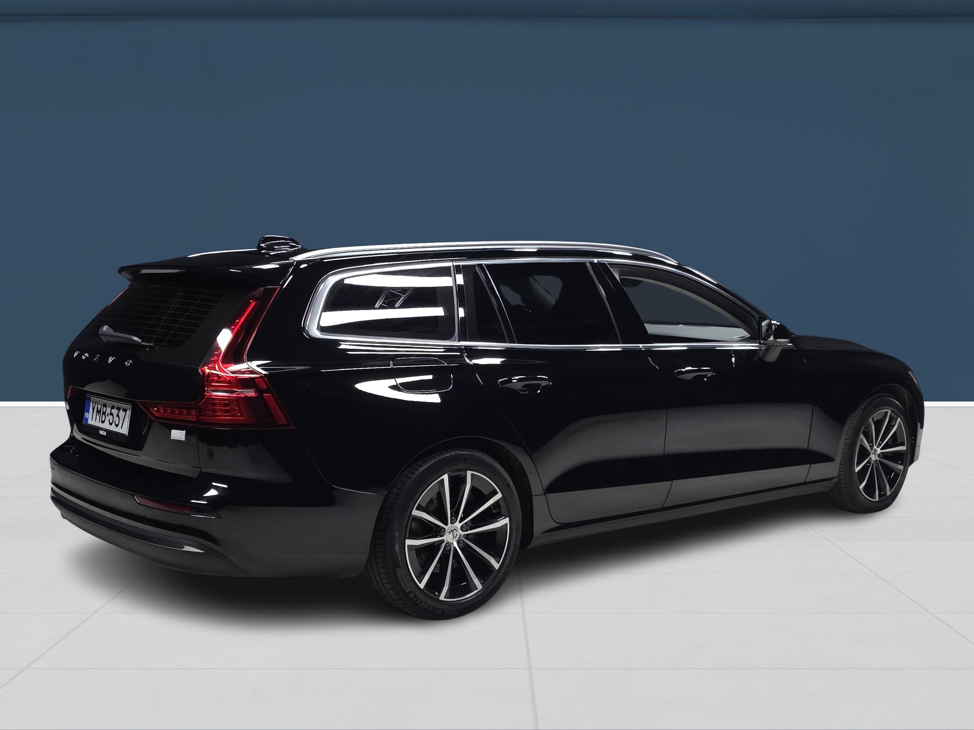 Volvo V60 2023, kuva 4/16