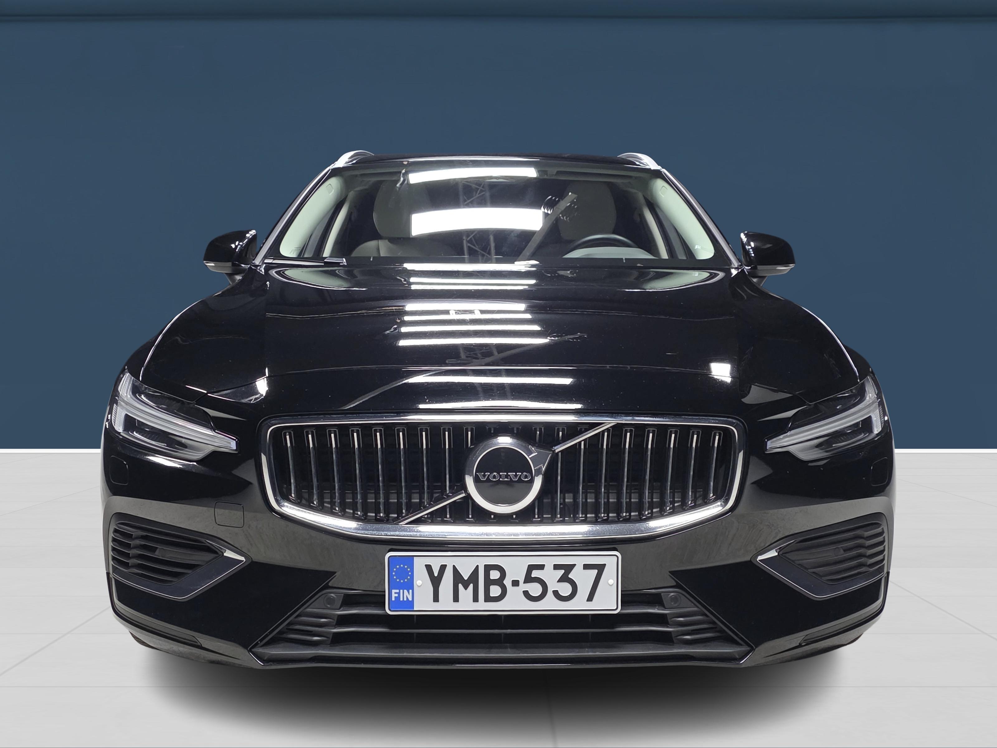 Volvo V60 2023, kuva 2/16