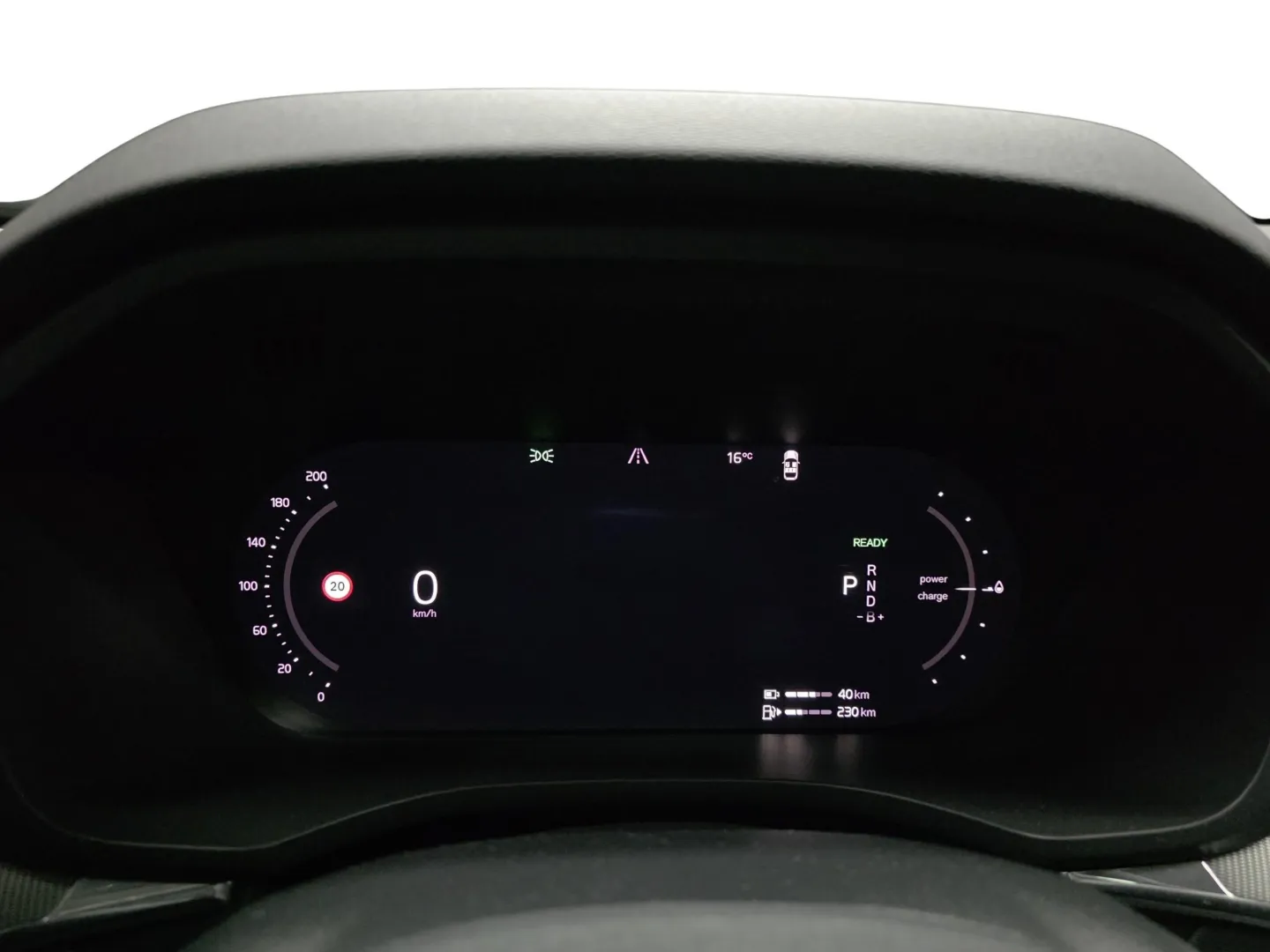 Autokuva 7 - YMB-963