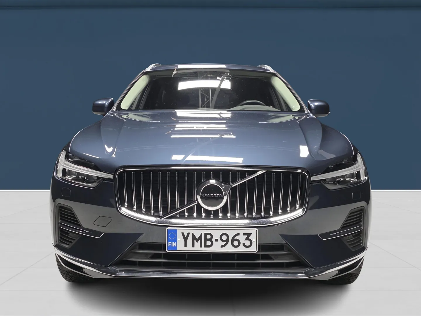 Autokuva 2 - YMB-963