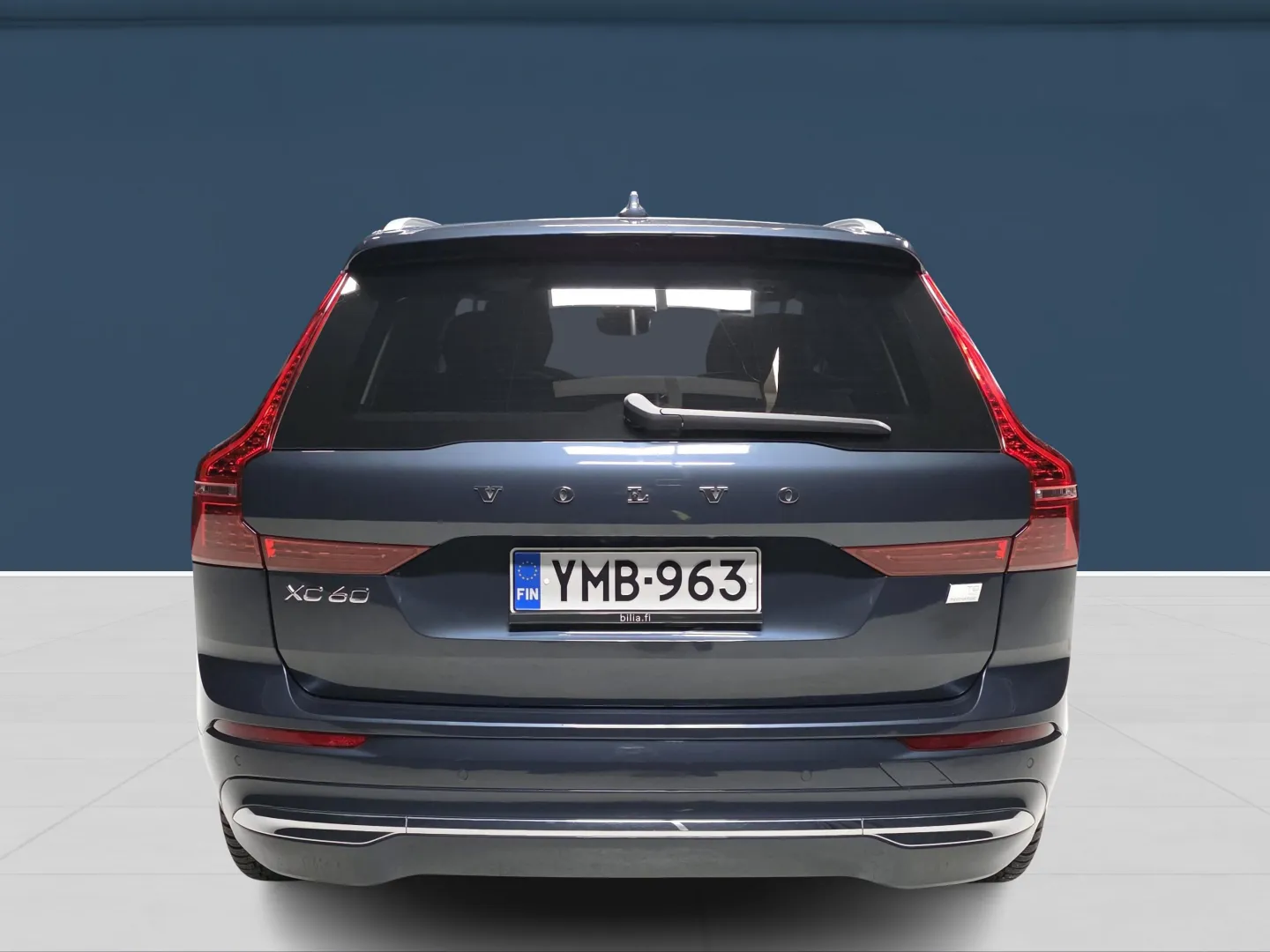 Autokuva 5 - YMB-963