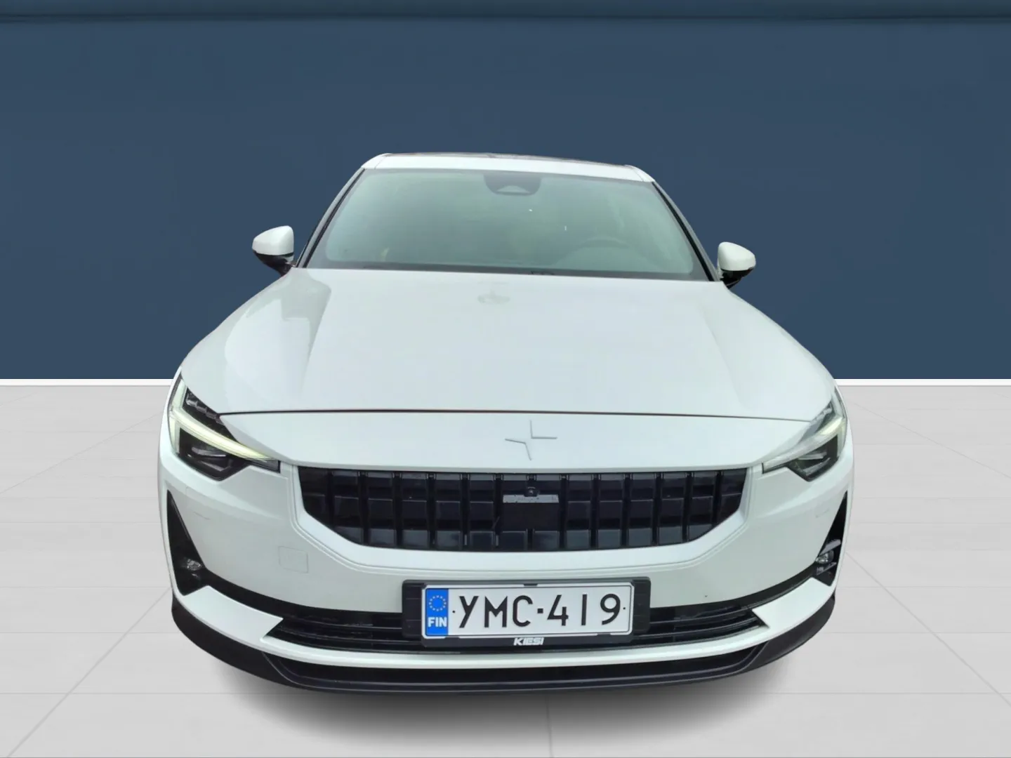 Autokuva 4 - YMC-419