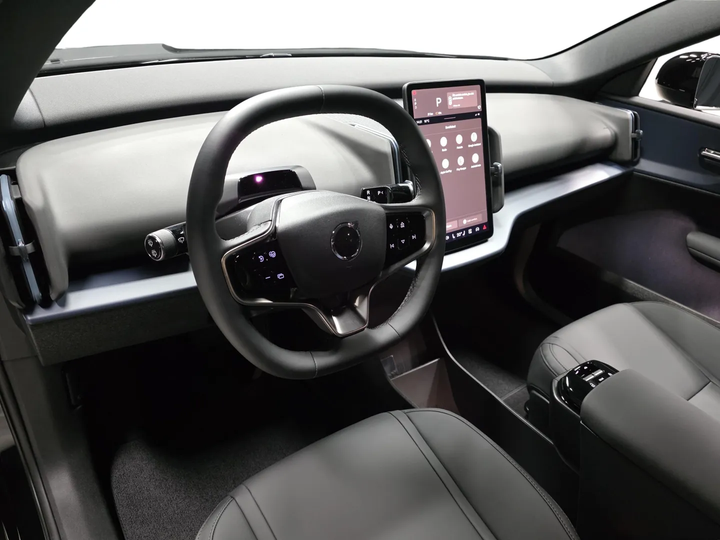 Autokuva 8 - YMC-863