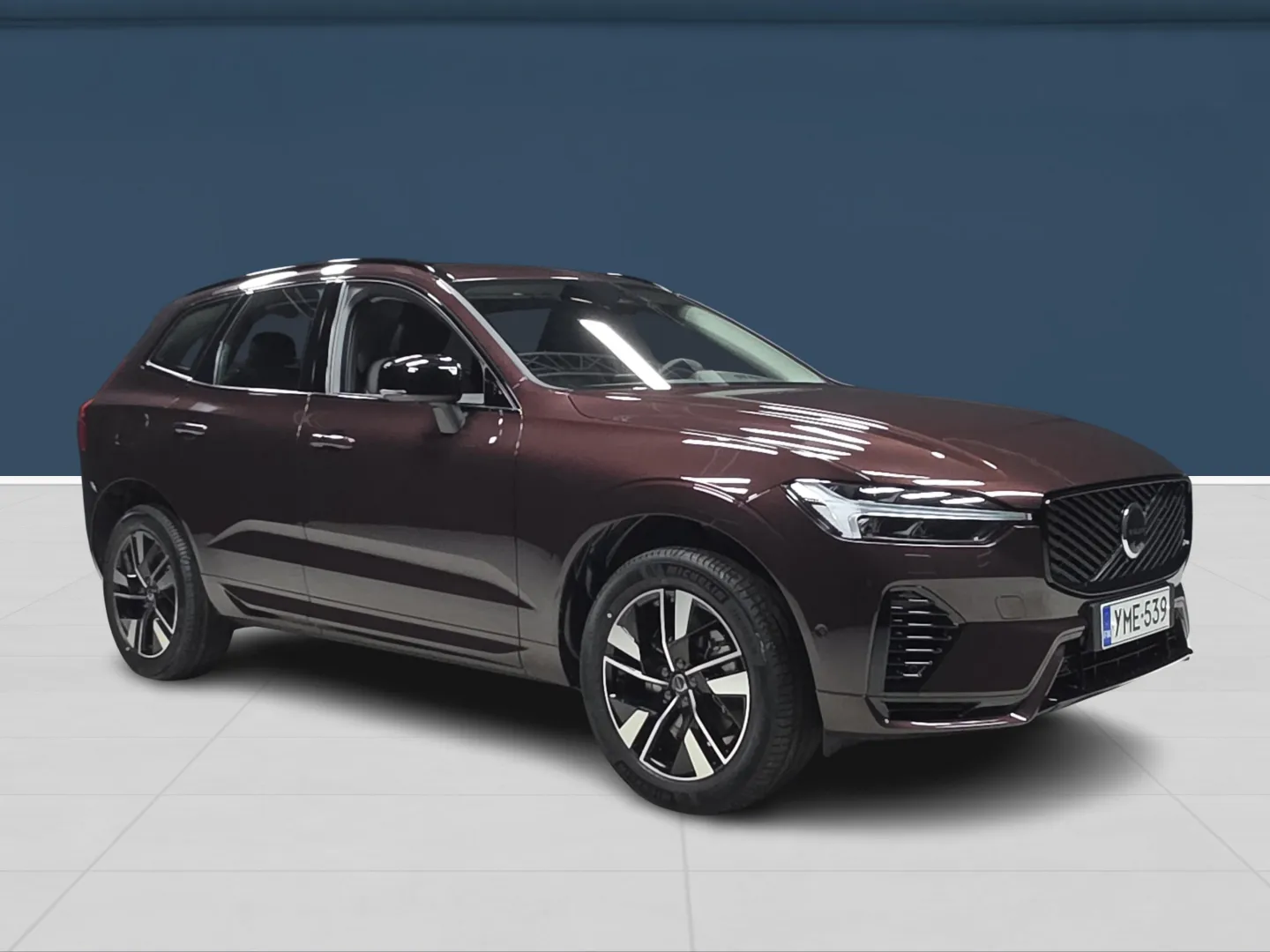 Autokuva 3 - YME-539