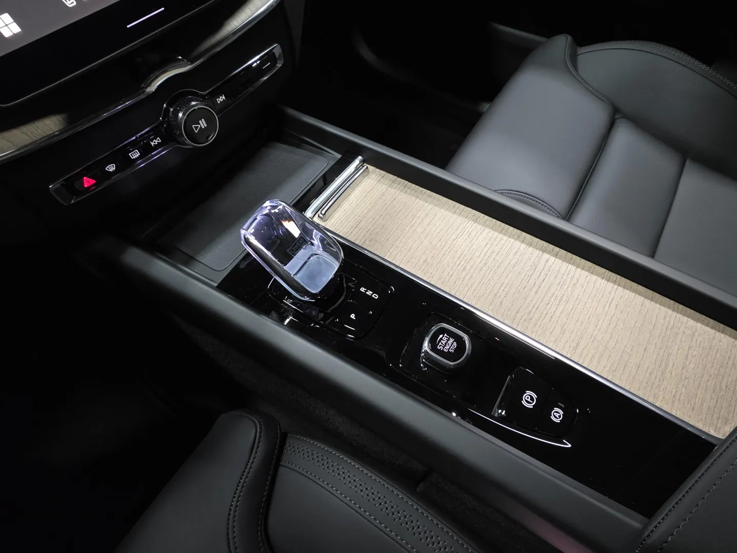 Autokuva 13 - YME-539