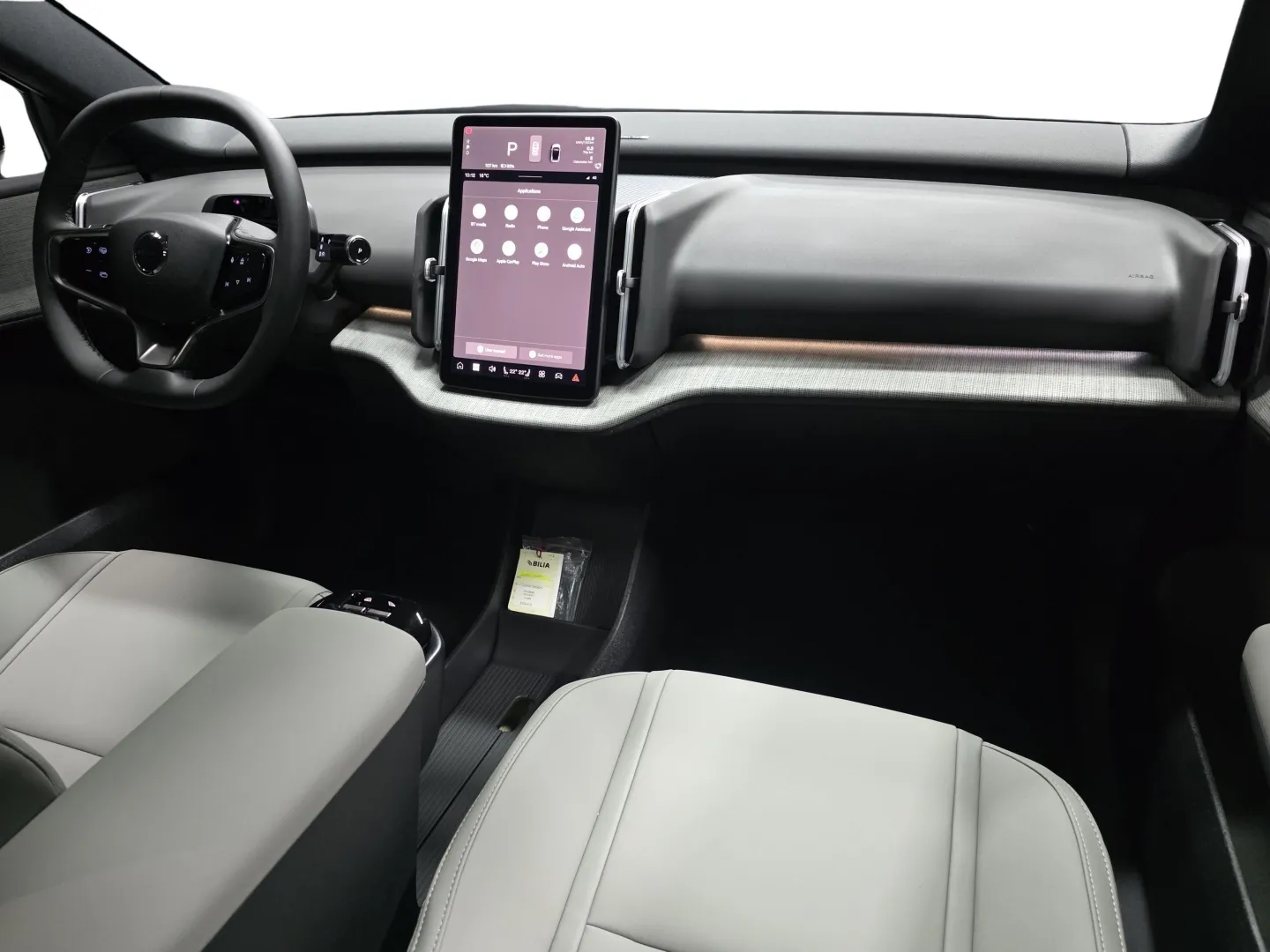 Autokuva 15 - YMG-937