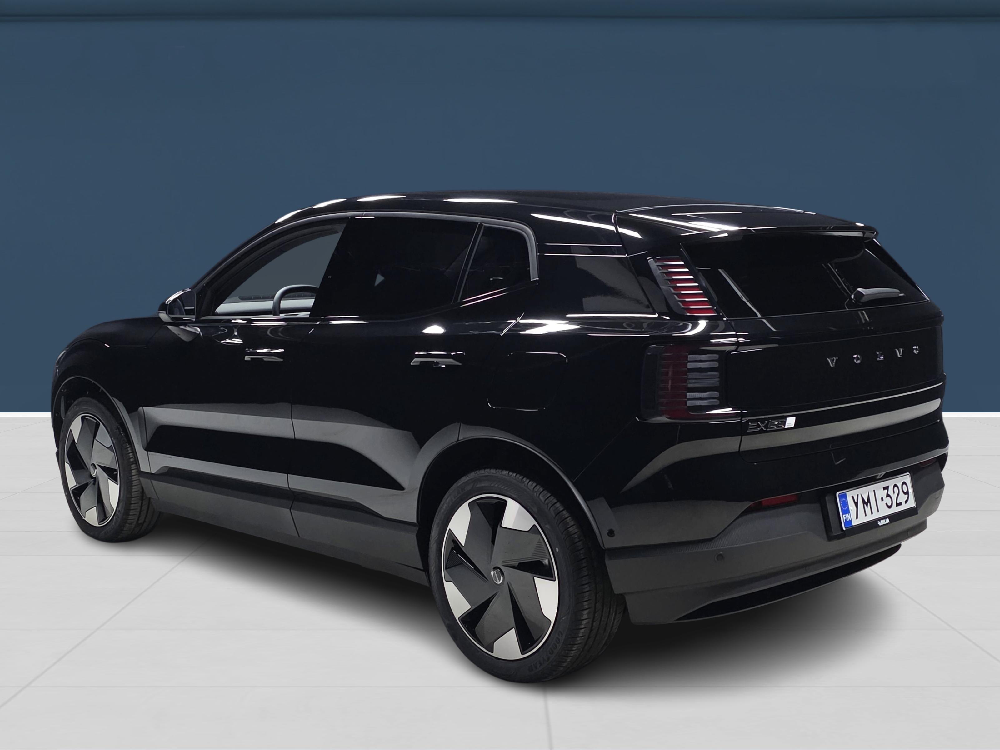 Volvo EX30 Twin Performance Ultra 2026, kuva 6/15