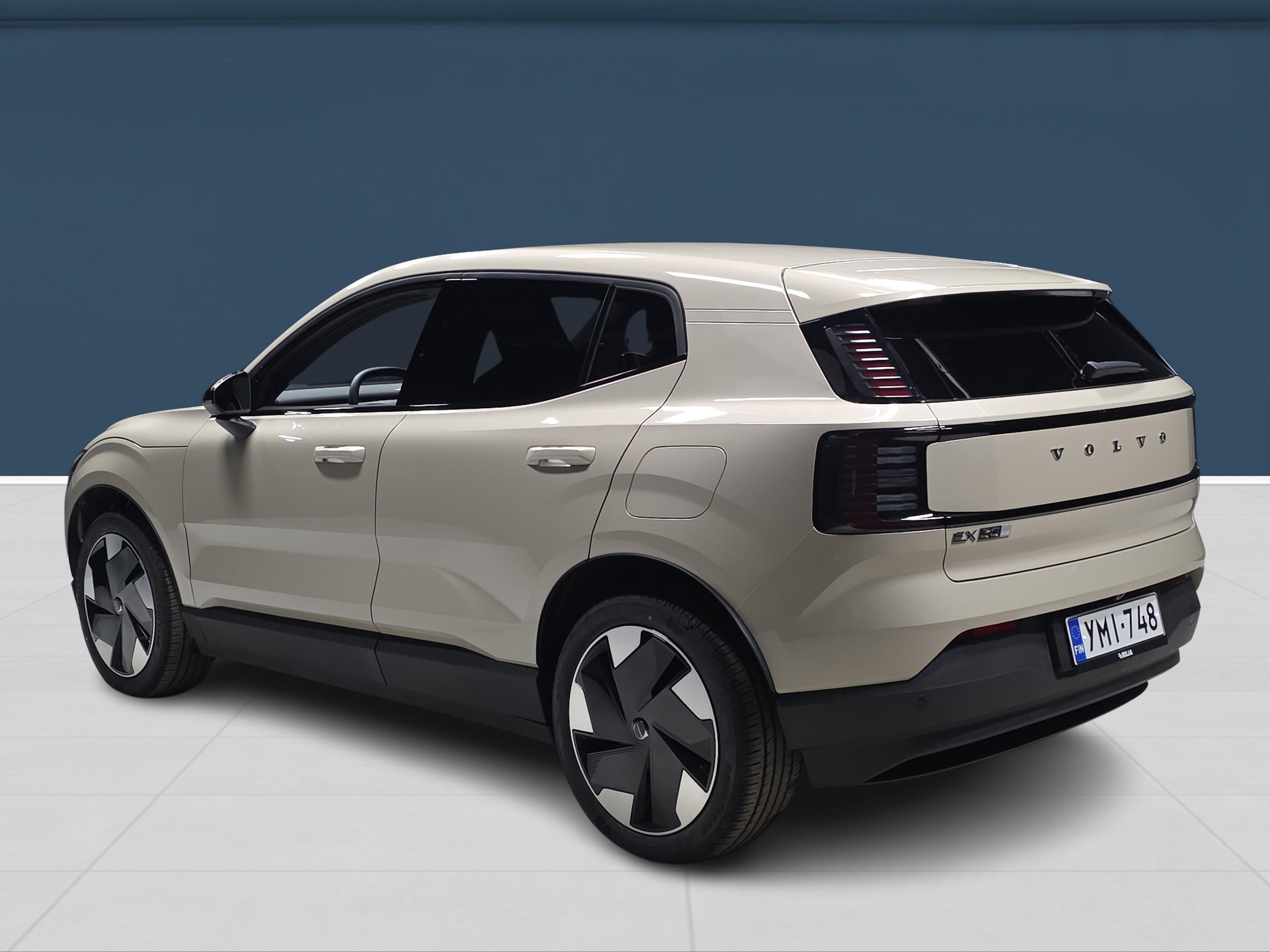 Volvo EX30 Single Extended Range Plus 2026, kuva 6/14