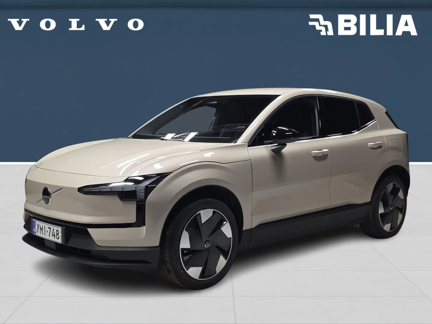 Autokuva 1 - YMI-748