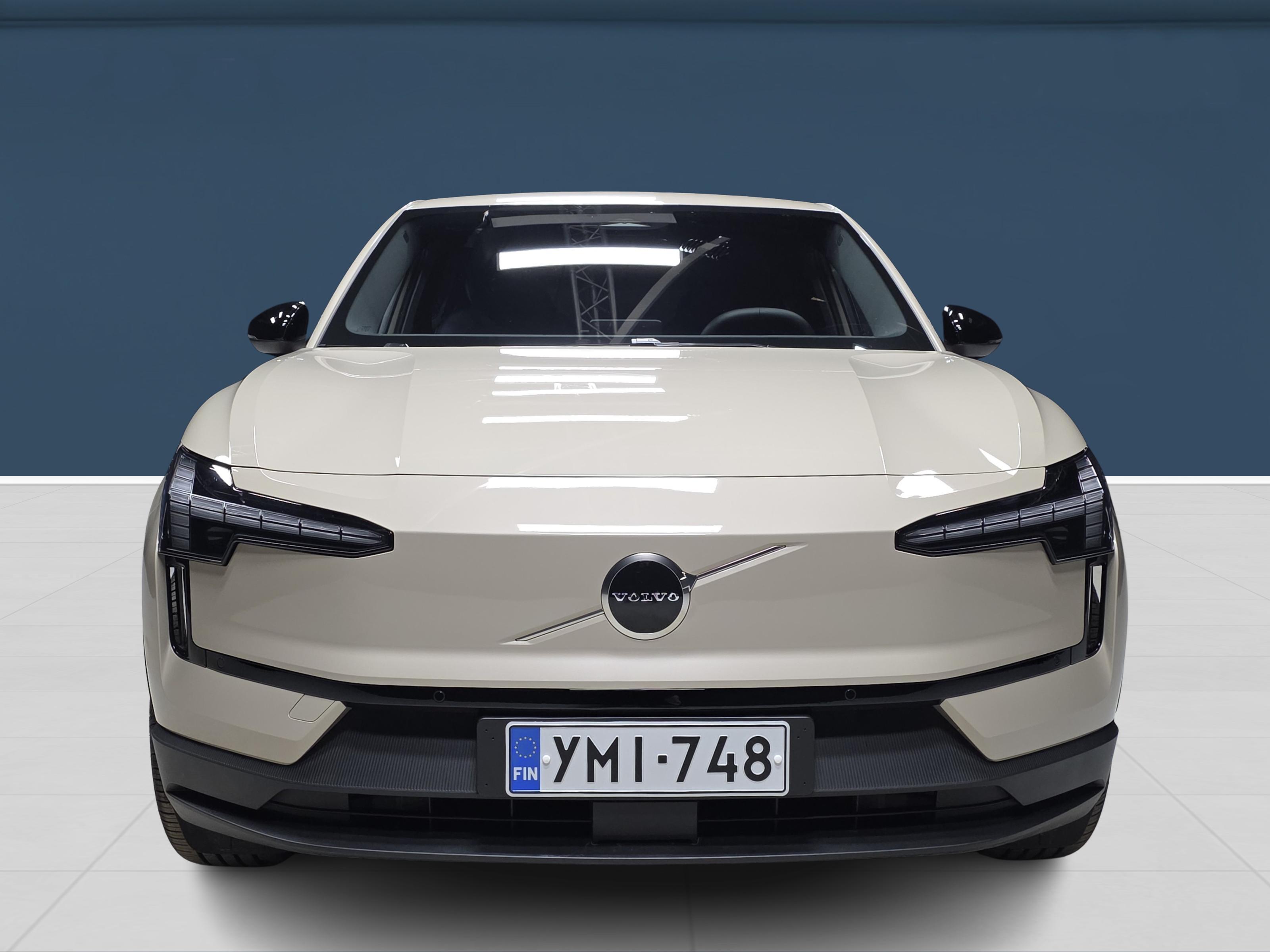 Volvo EX30 Single Extended Range Plus 2026, kuva 2/14