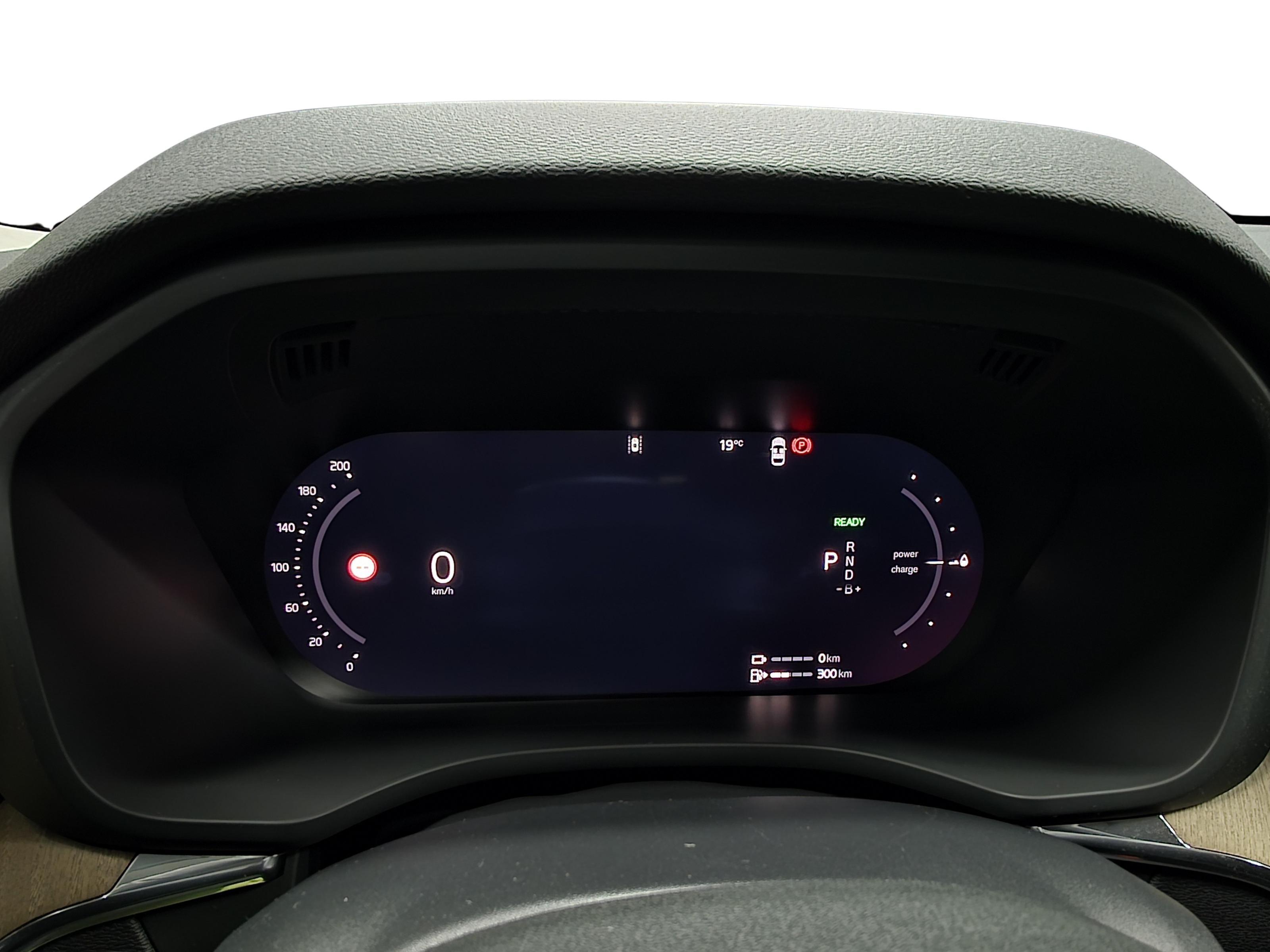 Volvo XC60 T6 AWD Long Range Plus Dark 2026, kuva 7/17