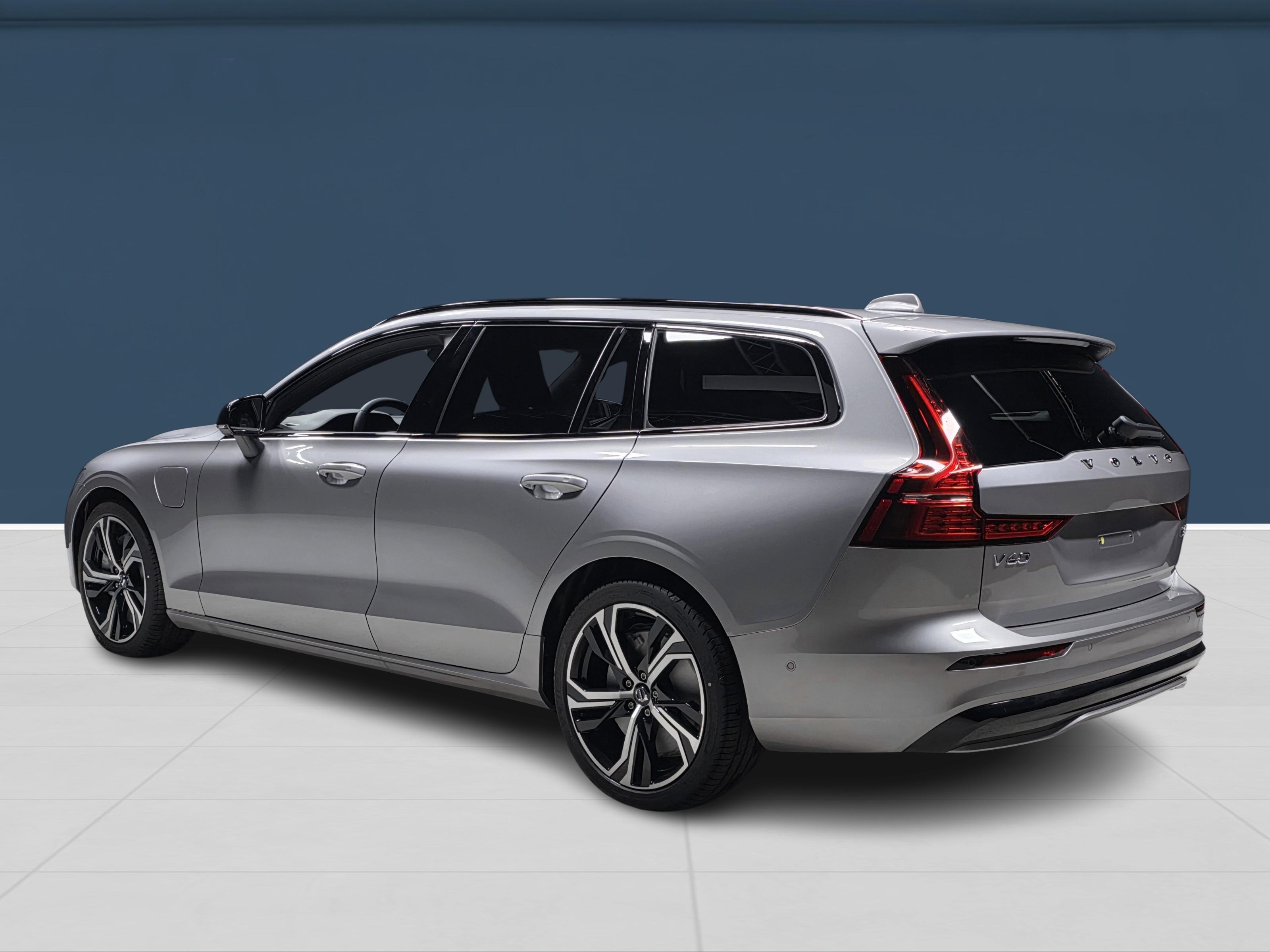 Volvo V60 2026, bild 6/20