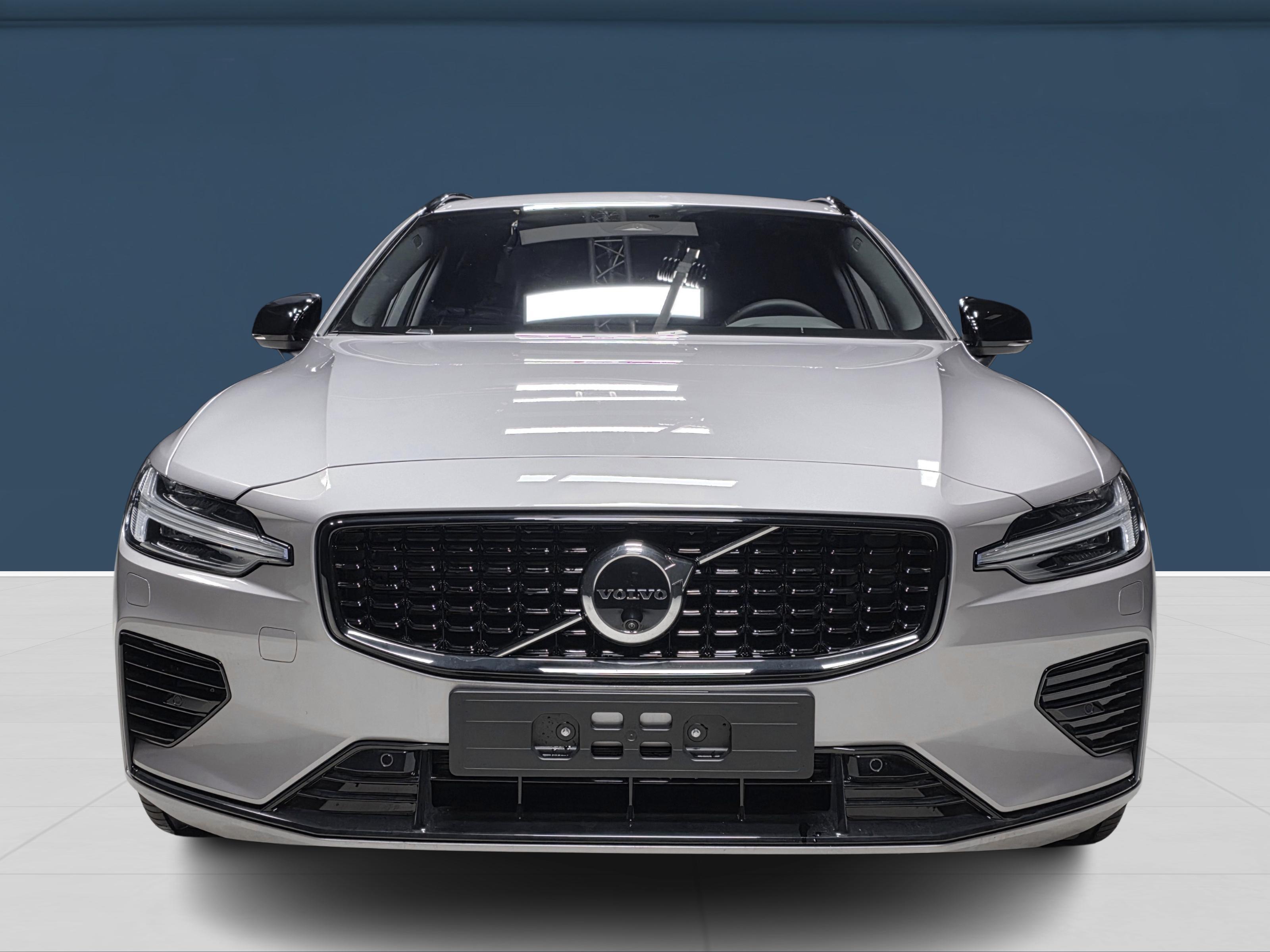 Volvo V60 2026, bild 2/20