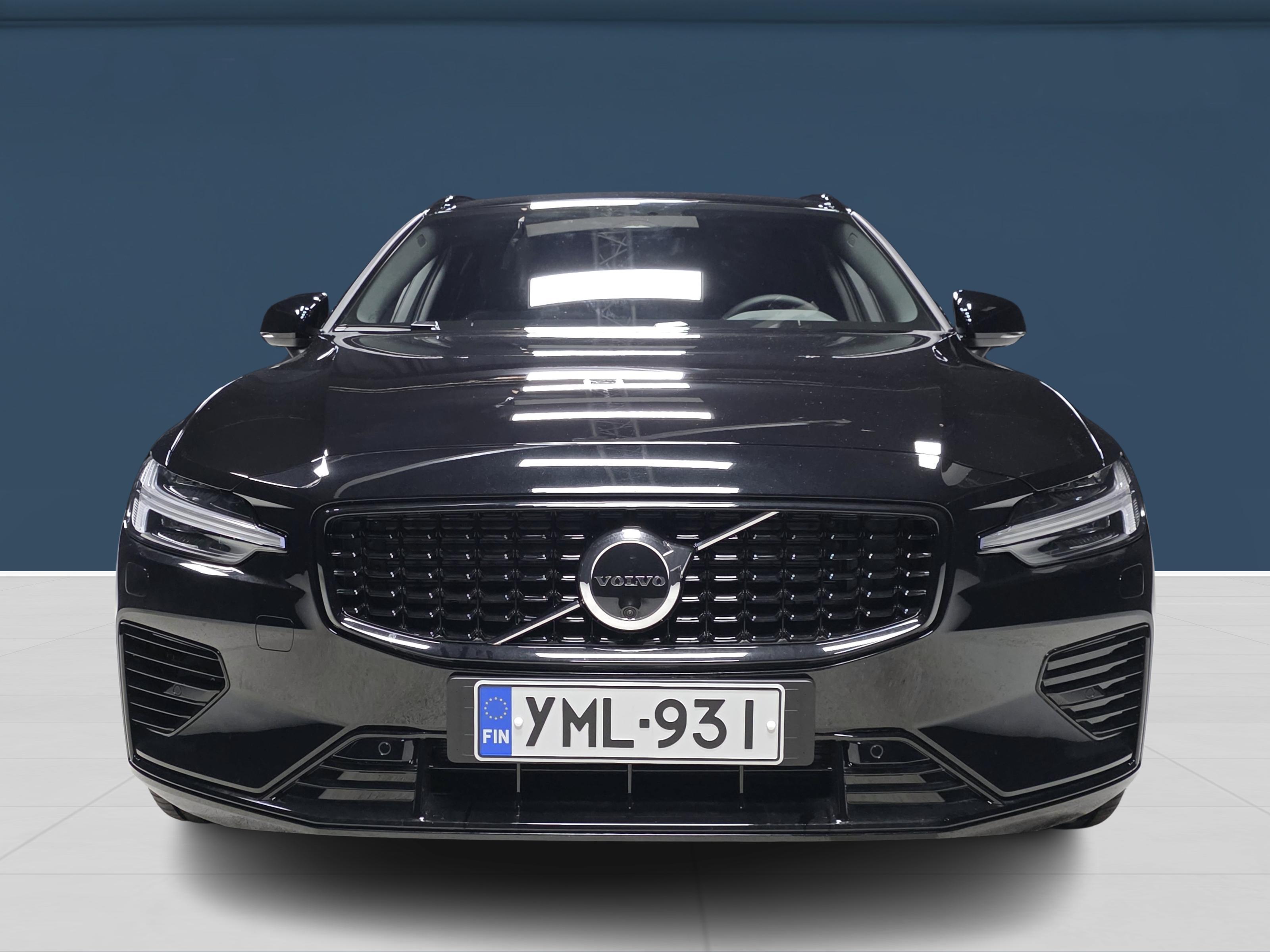 Volvo V60 2026, bild 2/17