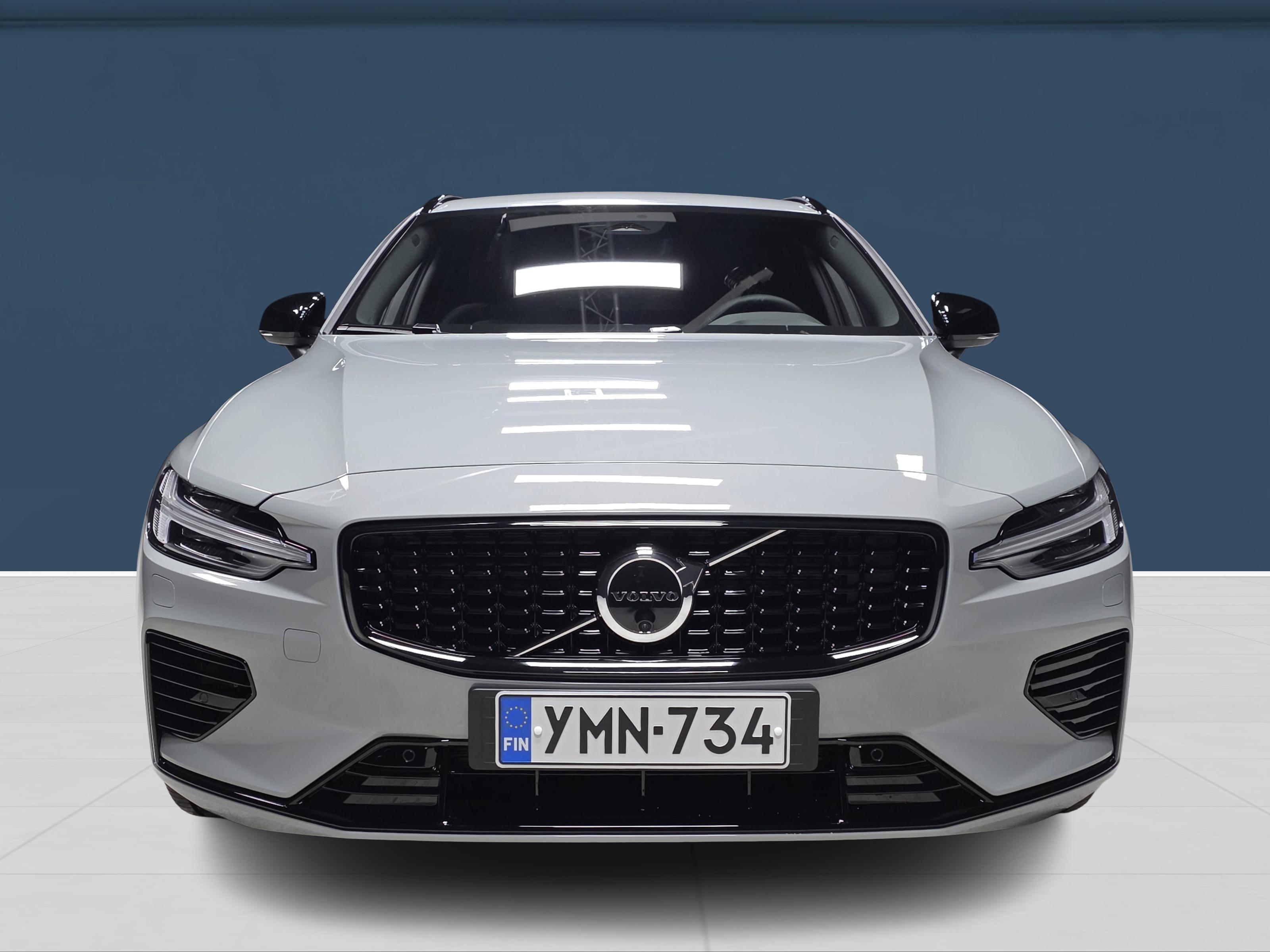 Volvo V60 2026, bild 2/16
