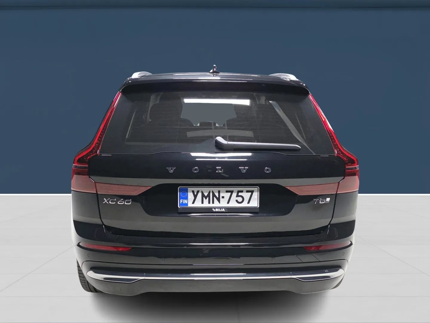 Autokuva 5 - YMN-757