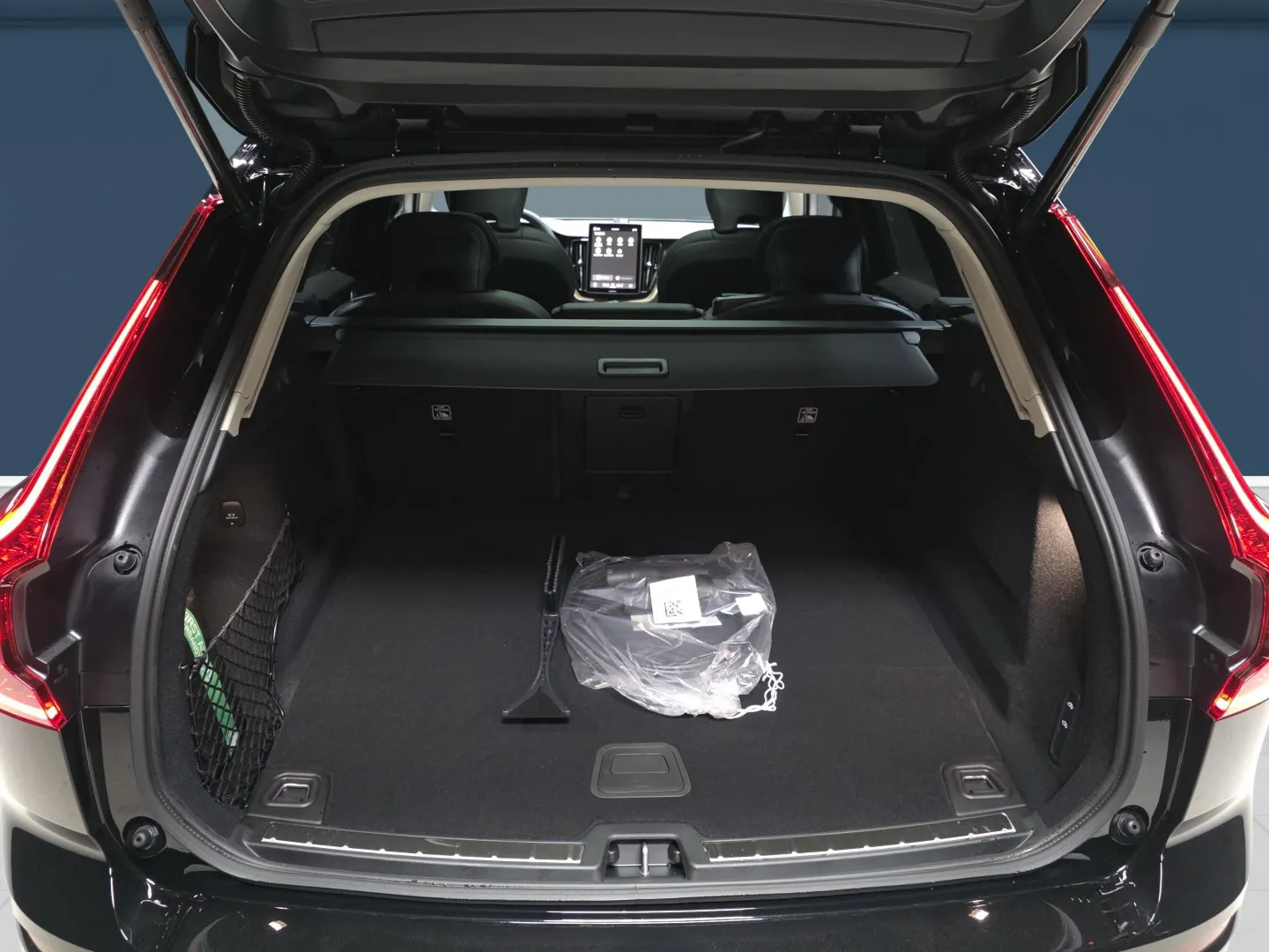 Autokuva 11 - YMN-757