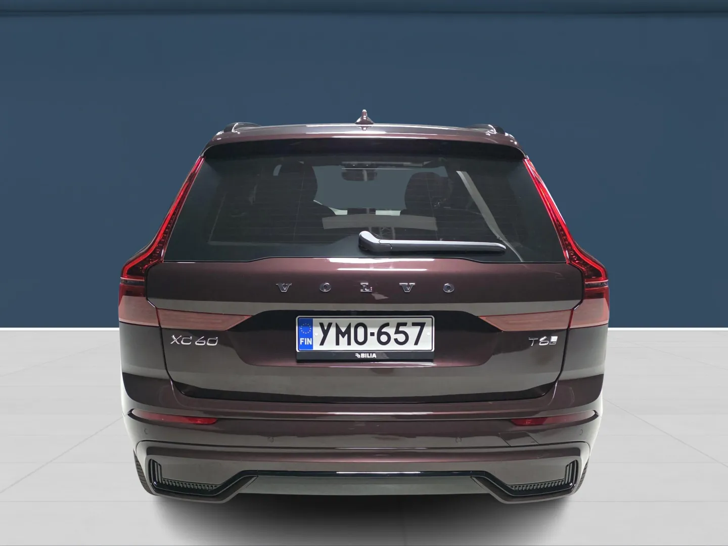 Autokuva 5 - YMO-657