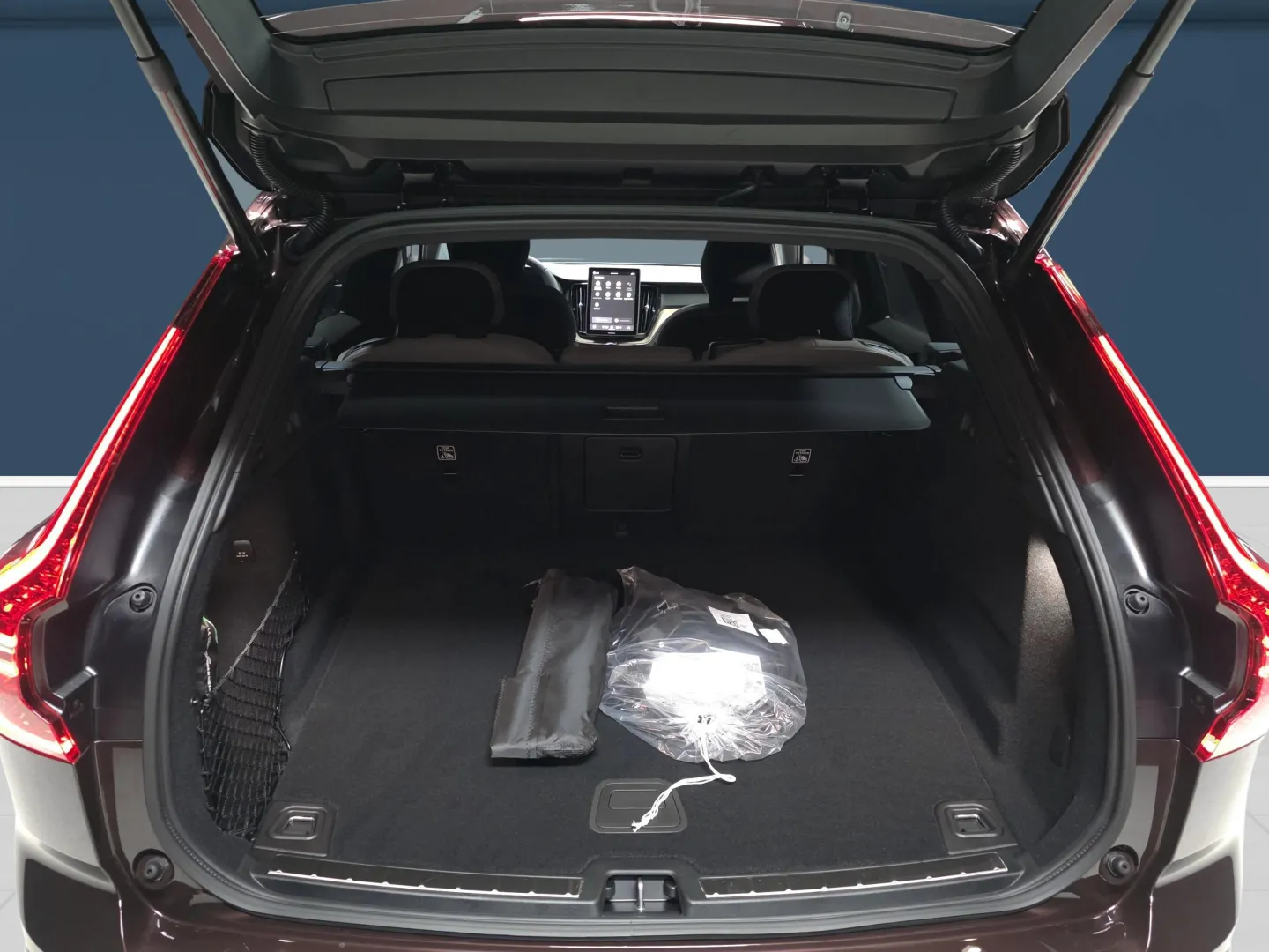 Autokuva 11 - YMO-657