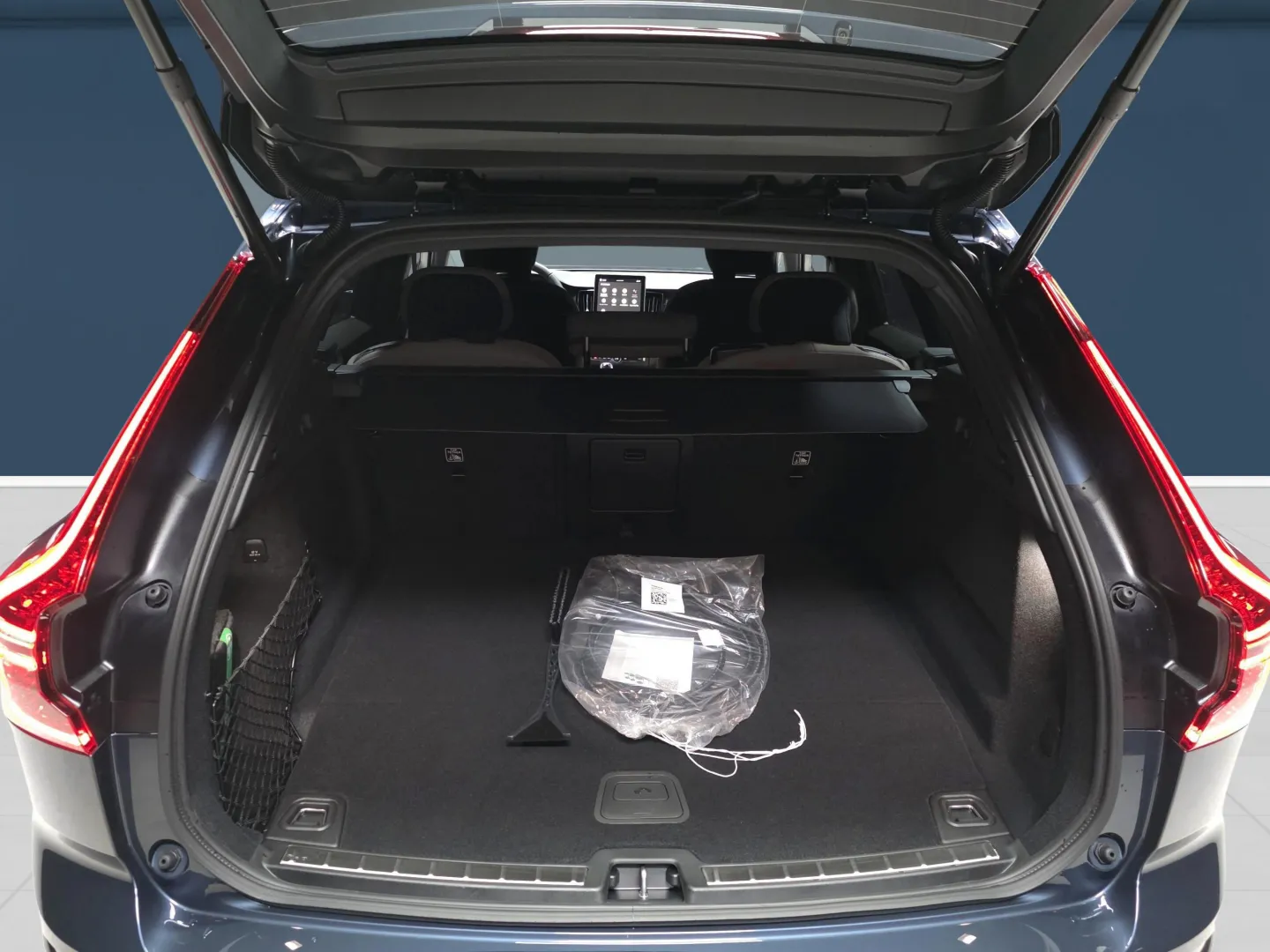 Autokuva 11 - YMO-669