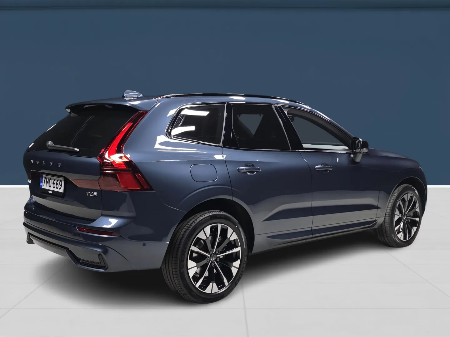 Autokuva 4 - YMO-669