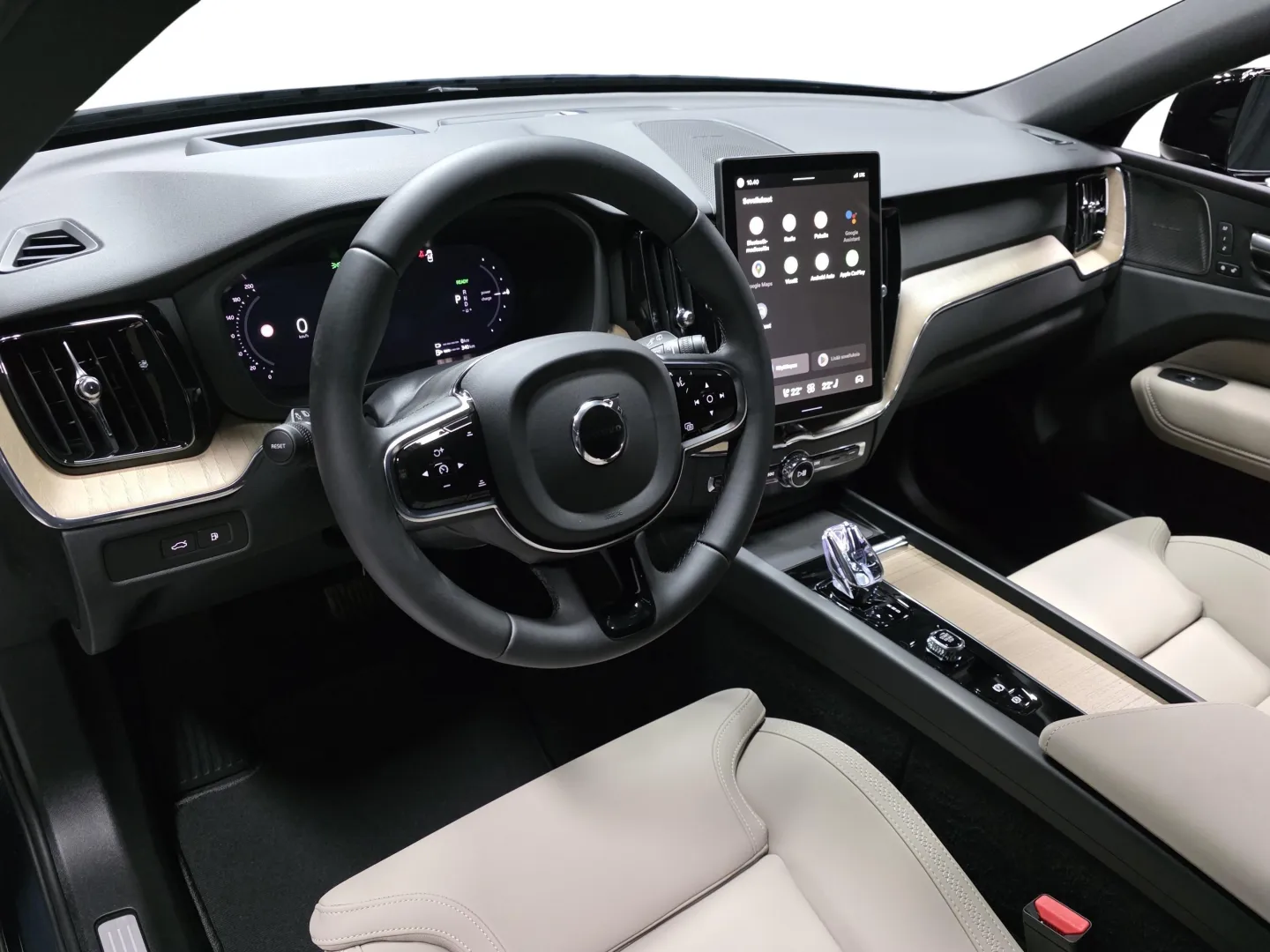 Autokuva 8 - YMO-669