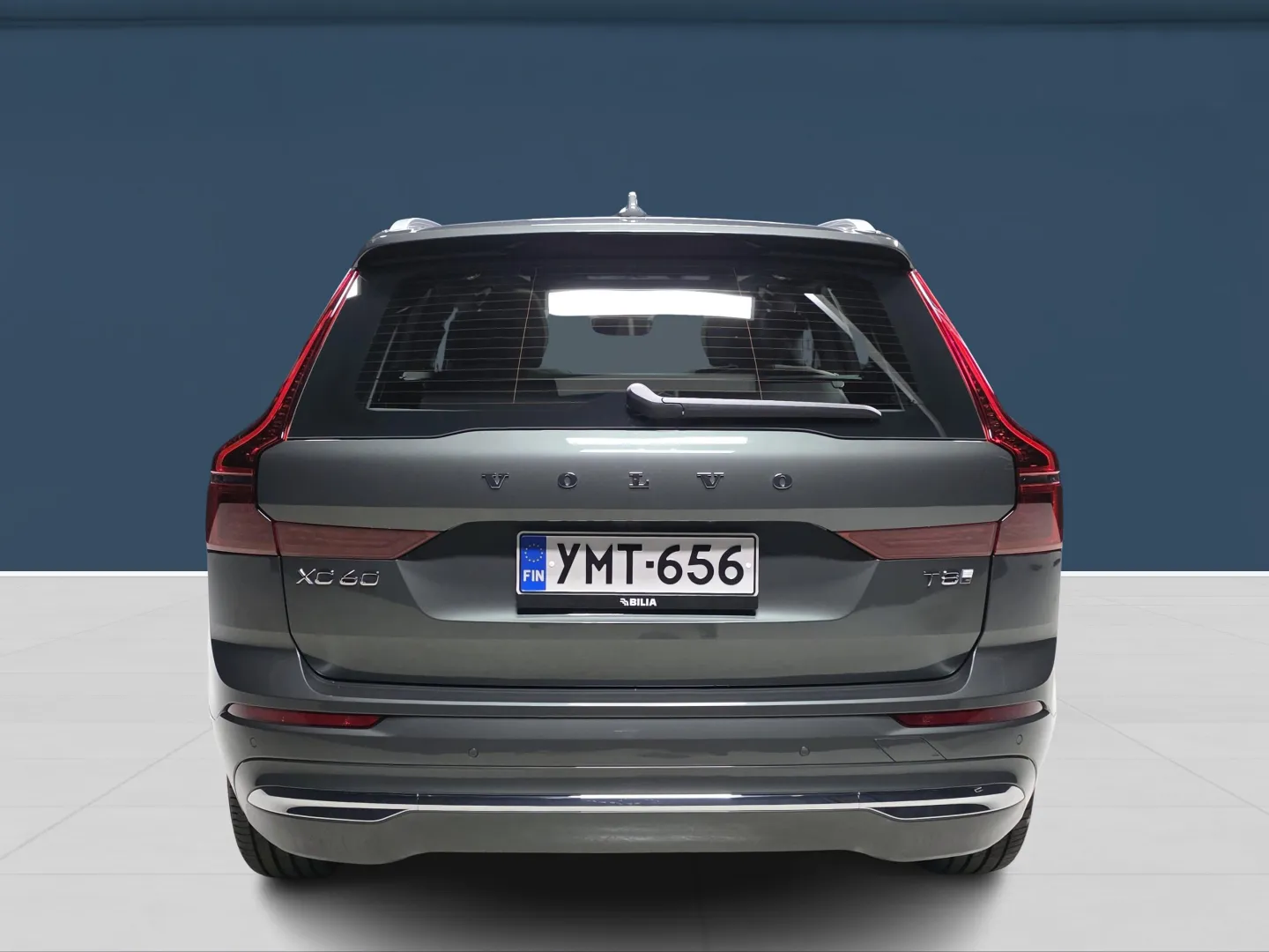 Autokuva 5 - YMT-656