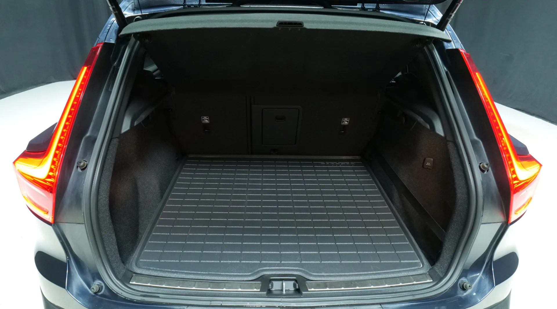 Autokuva 17 - YXG-597