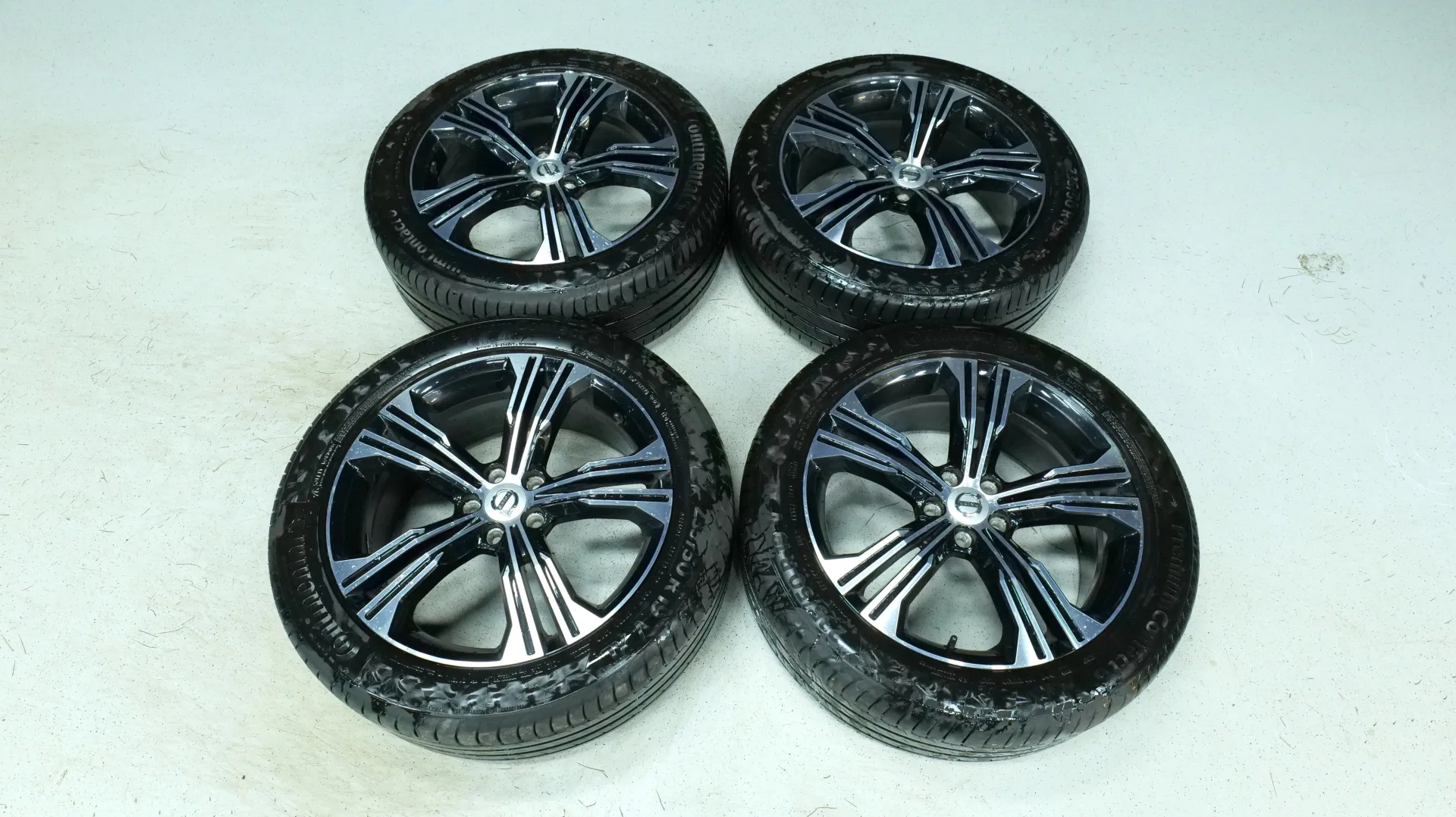 Autokuva 19 - YXG-597