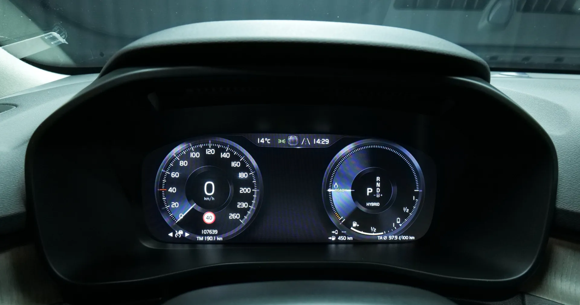 Autokuva 6 - YXG-597