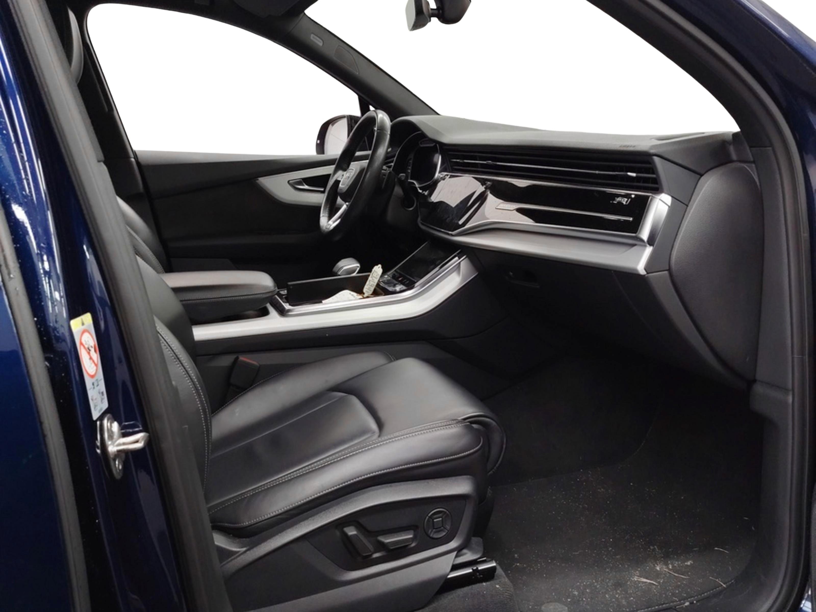 Audi Q7 2020, kuva 3/6