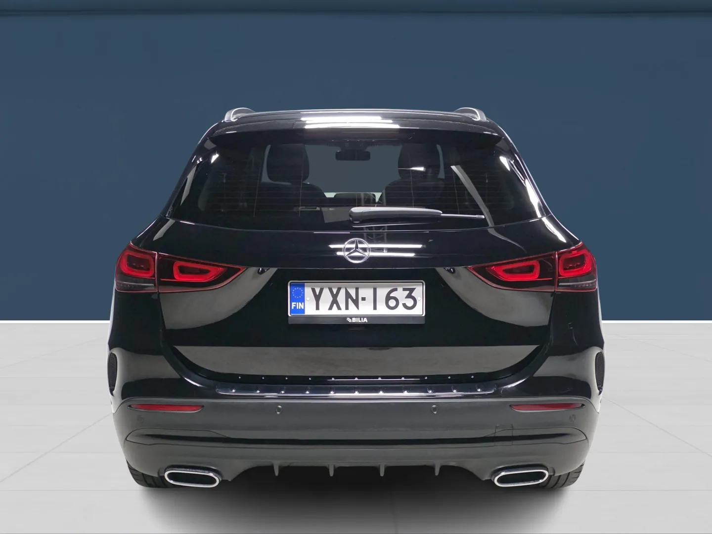 Autokuva 5 - YXN-163