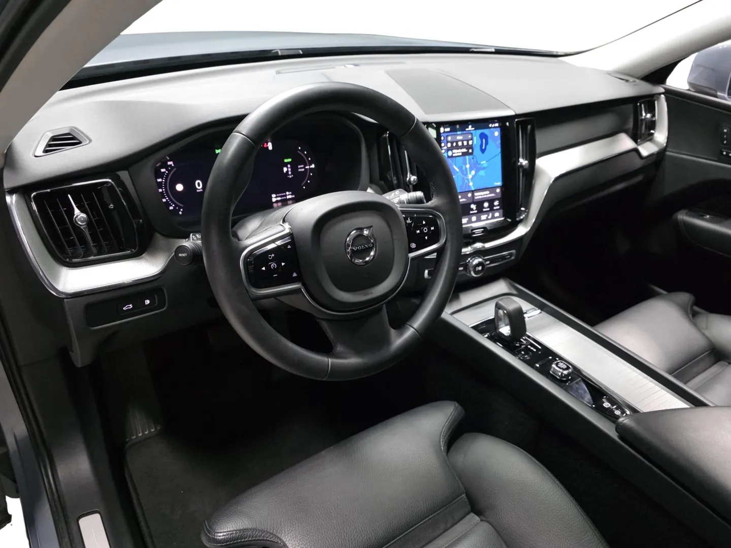 Autokuva 8 - YXS-713