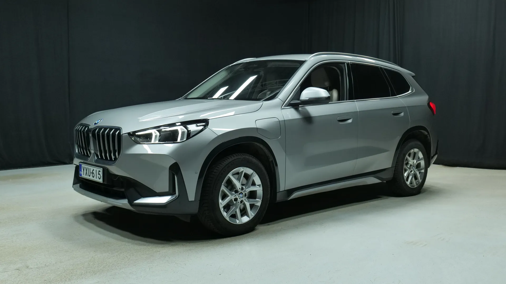 BMW X1 YXU-615