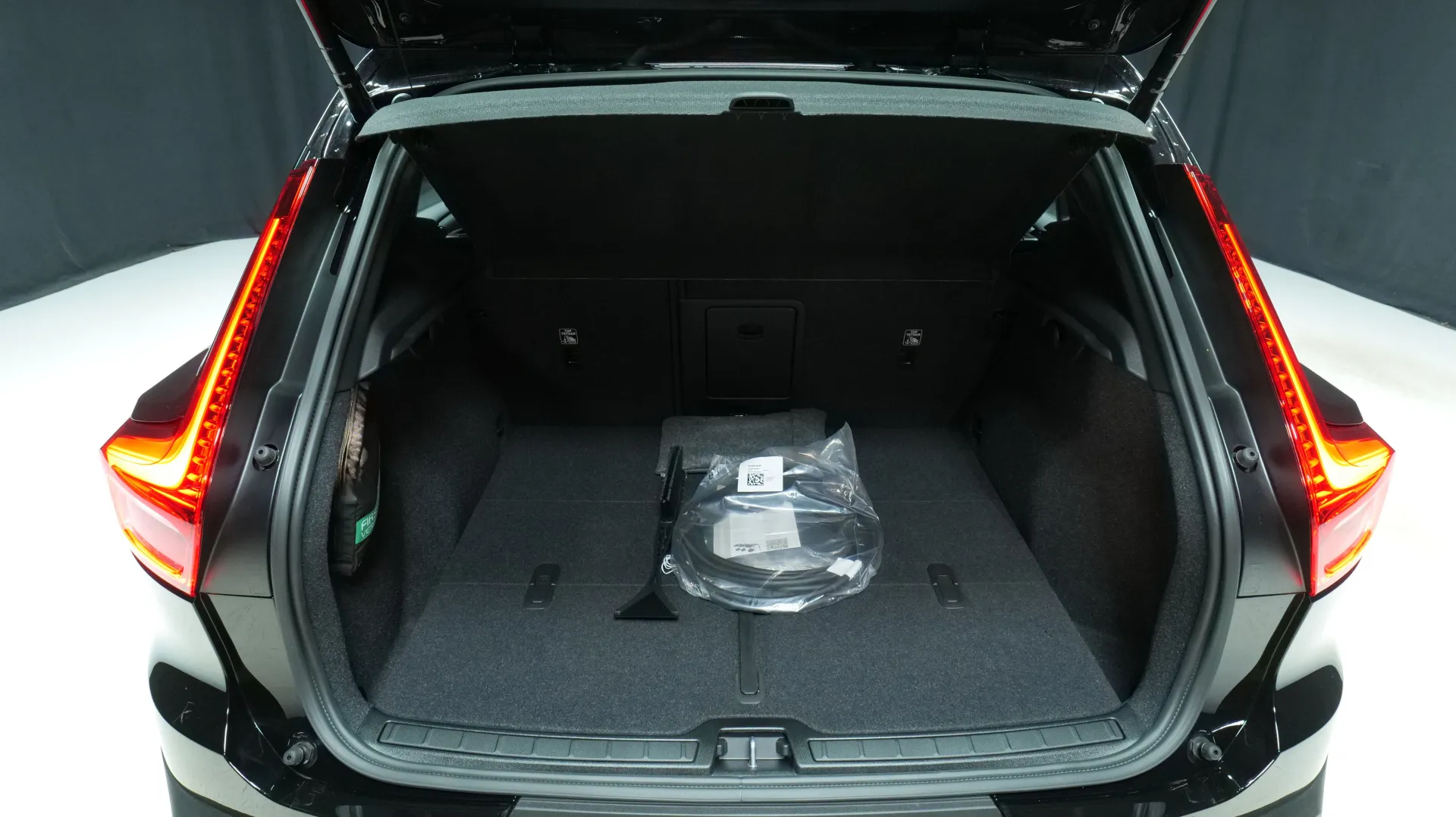 Autokuva 17 - YYE-922