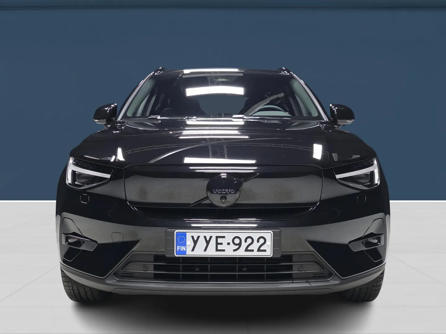 Autokuva 2 - YYE-922