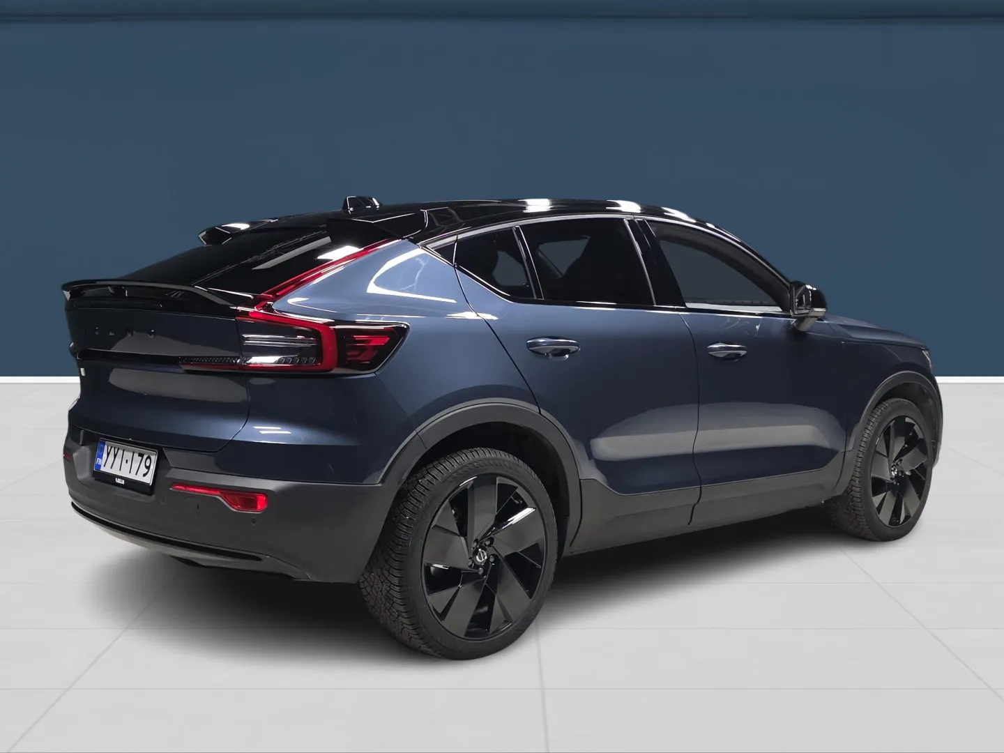 Autokuva 4 - YYI-179